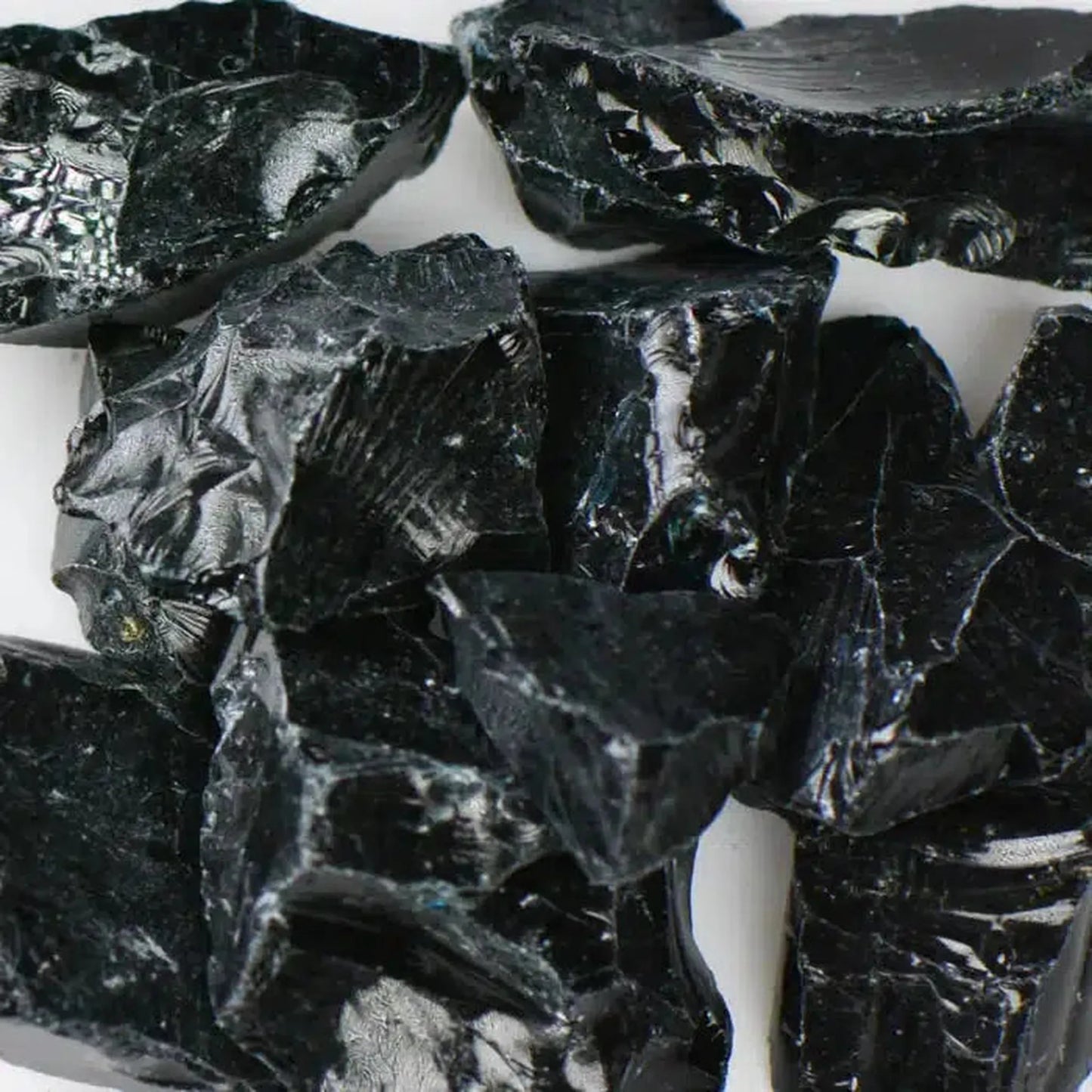 American Specialty Glass Black Medium Tumbled Landscape Glass - 50 Lbs