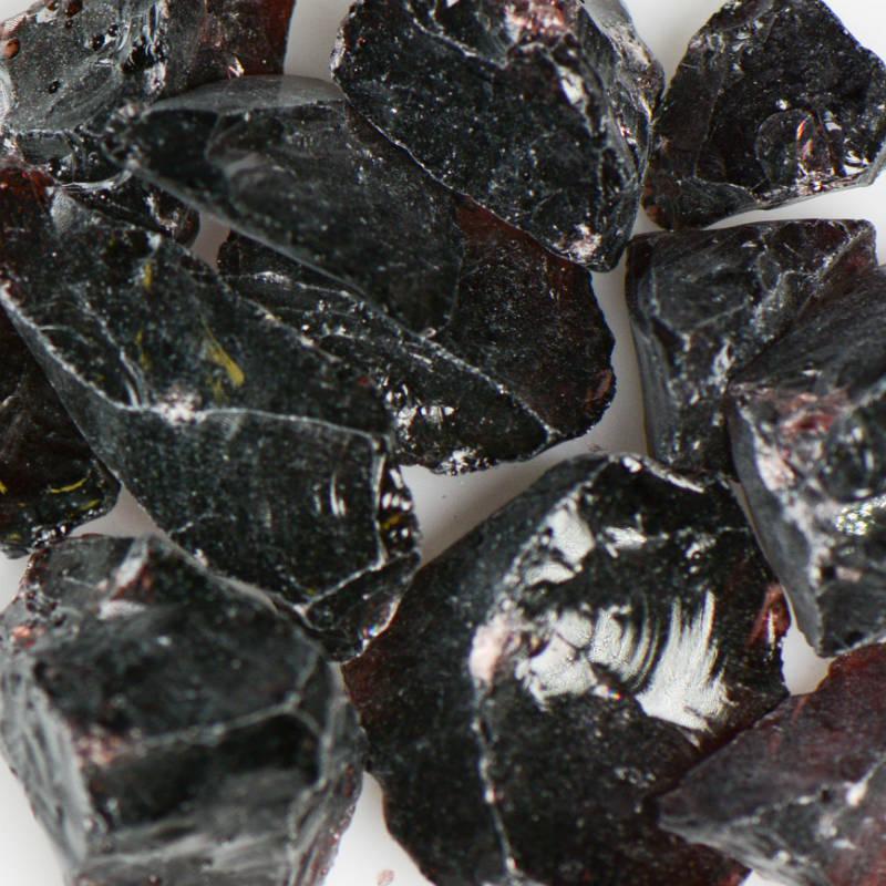 American Specialty Glass Purple Medium Tumbled Landscape Glass - 10 Lbs