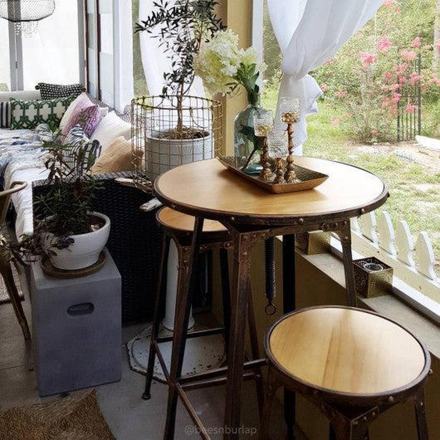 Costway 3 pcs Antique Table and Chairs Set