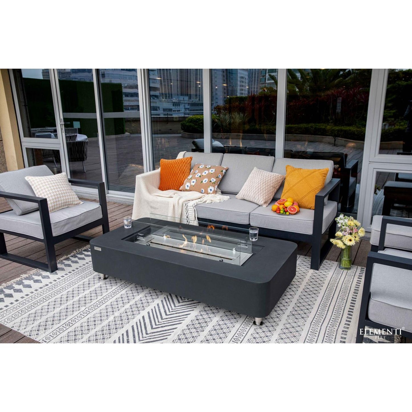 Elementi Sydney 30" Rectangle Cream White Concrete Ethanol Fire Table