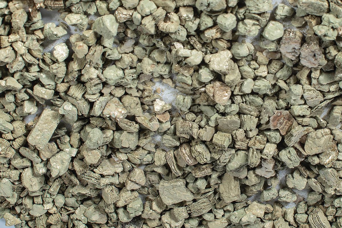 Enhance A Fire 12 Oz. Tasman Sea Designer Vermiculite for Indoor Vented Gas Logs and Fireplace