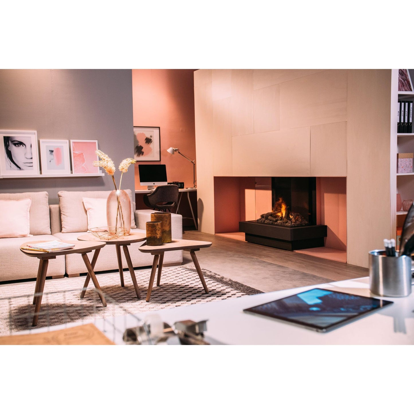 Faber Optimyst e-MatriX 39" Bay Three-Sided Built-in Water Vapor Electric Fireplace