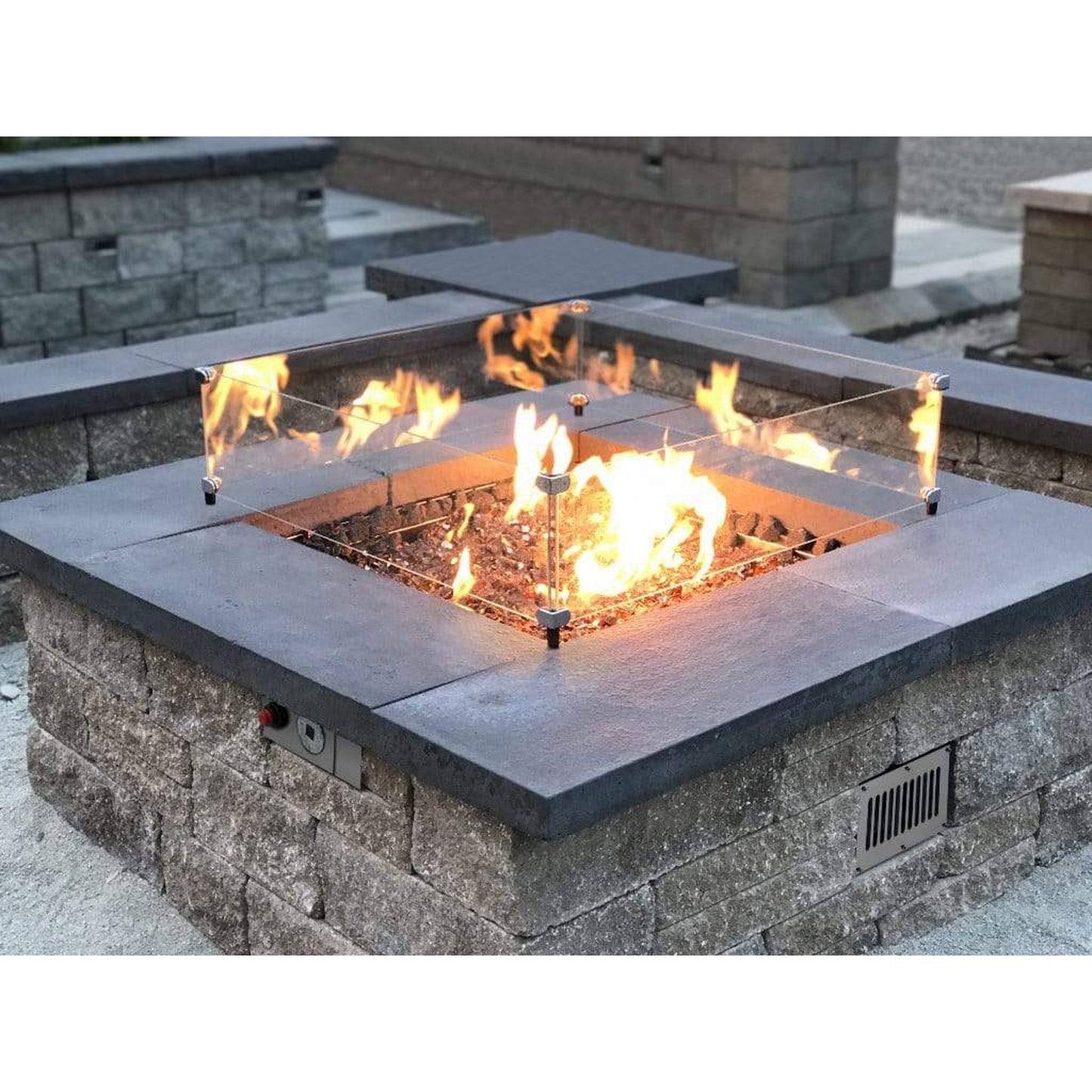 Firegear 30" Square Tempered Glass Windshield for 26" Drop-In Pan Gas Fire Pit