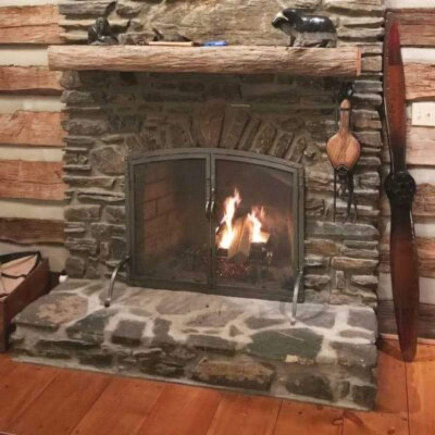 Pilgrim Old World 42" Forged Iron Arched Operable Door Screen