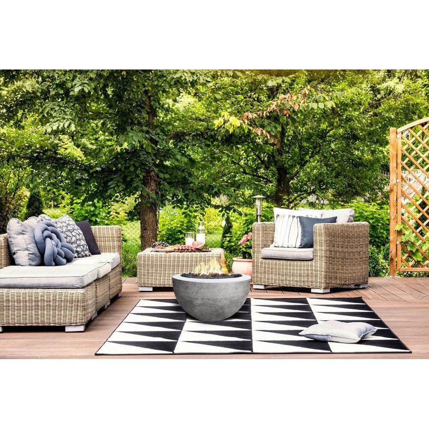 Prism Hardscapes Moderno 3 30" Ultra White Round Concrete Propane Gas Fire Pit Bowl