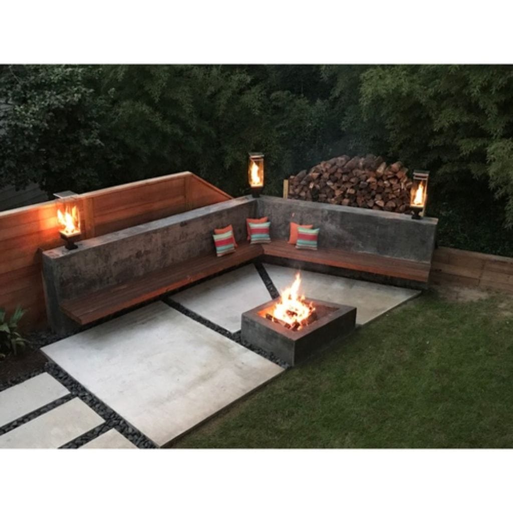 Tempest 20K 18" Black Natural Gas Decorative Outdoor Torch Head With Pillar Mount Assembly and Electronic Ignition