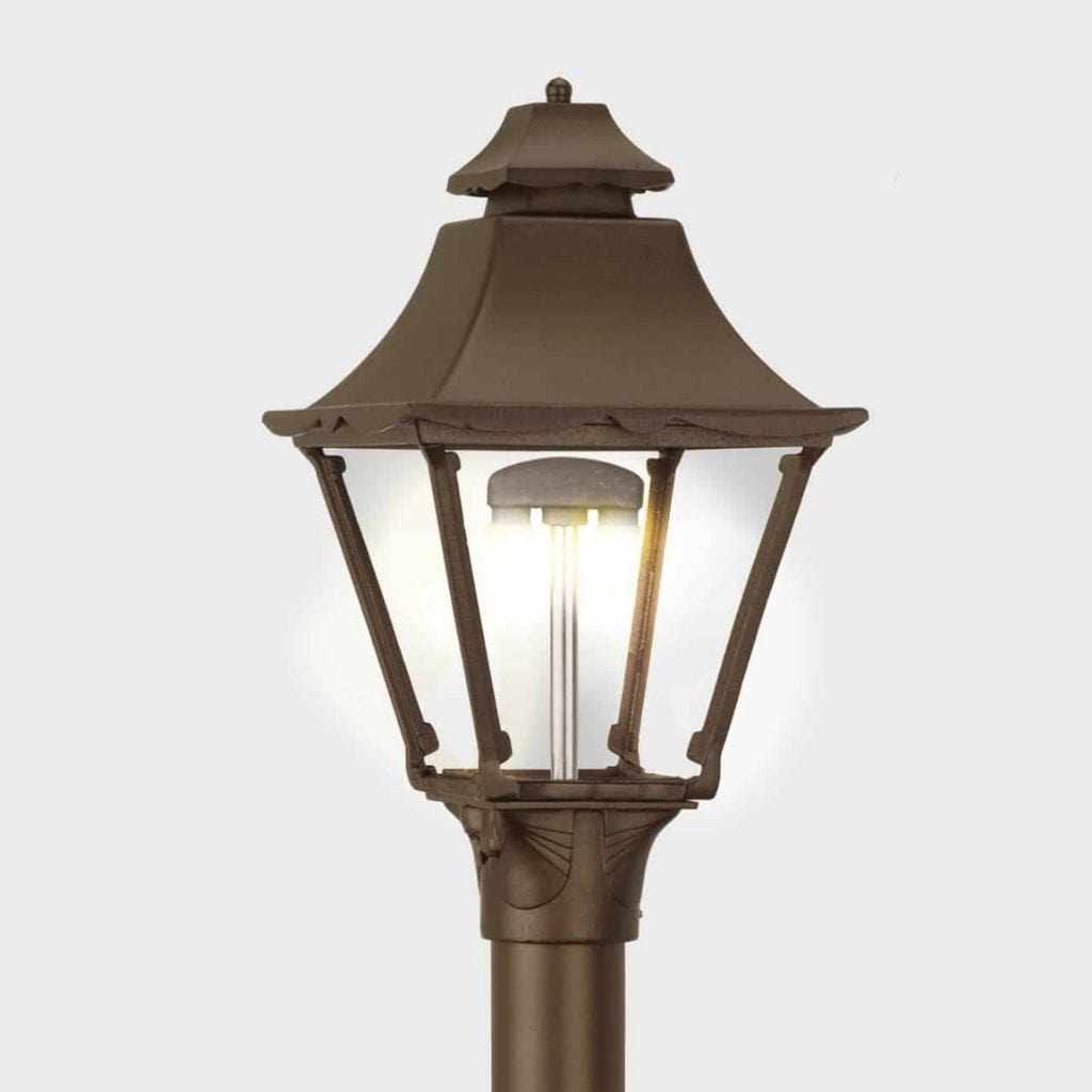 American Gas Lamp Works Essex 1900H 11" White Residential Post Mount Aluminum Natural Gas Lamp With Single Open Flame Burner With Electric Igniter Light Assembly, Flat Tempered Glass Panes and Fleur De Lis Finial