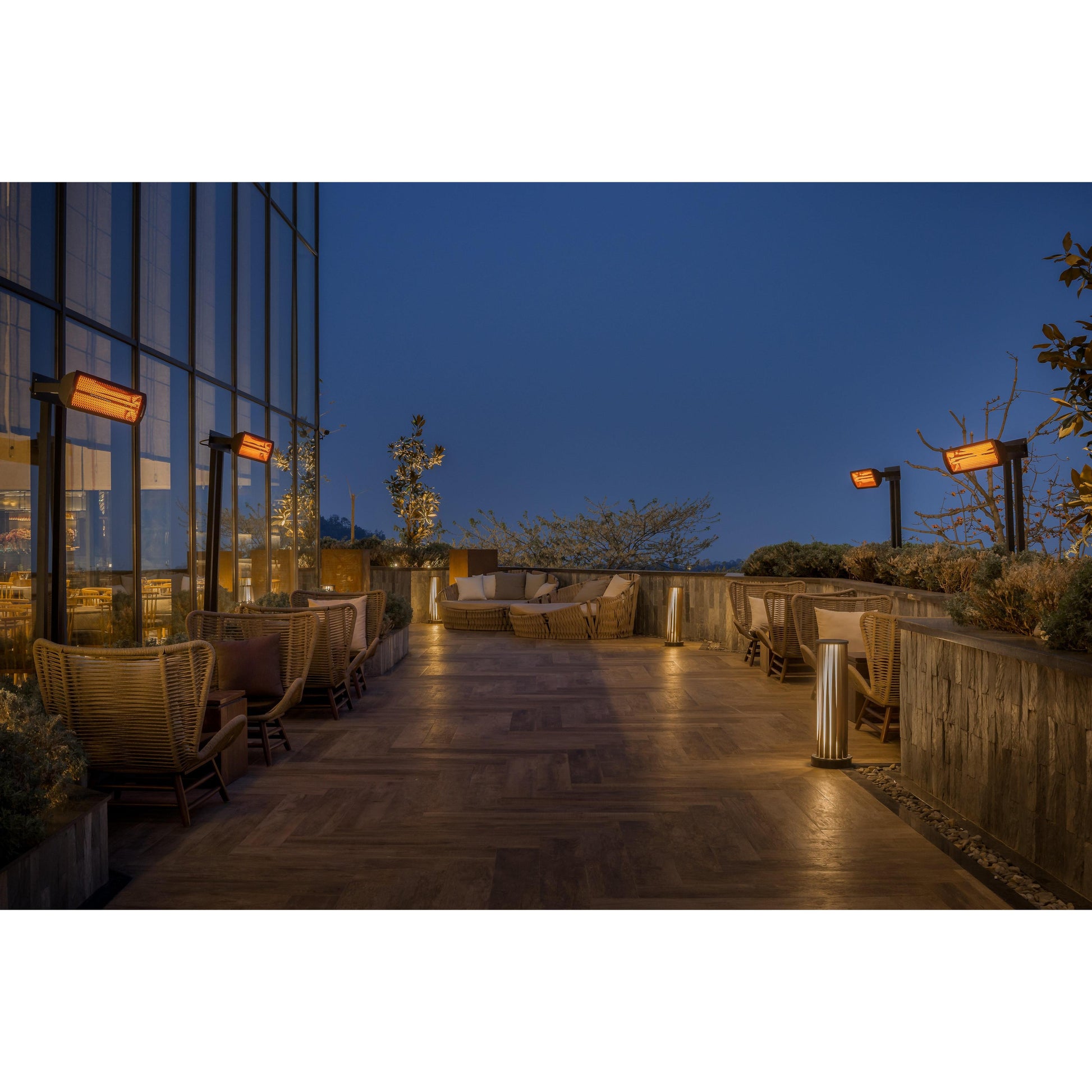 Bromic Heating Tungsten Smart-Heat 56" 6000 Watt 277V Black Electric Patio Heater