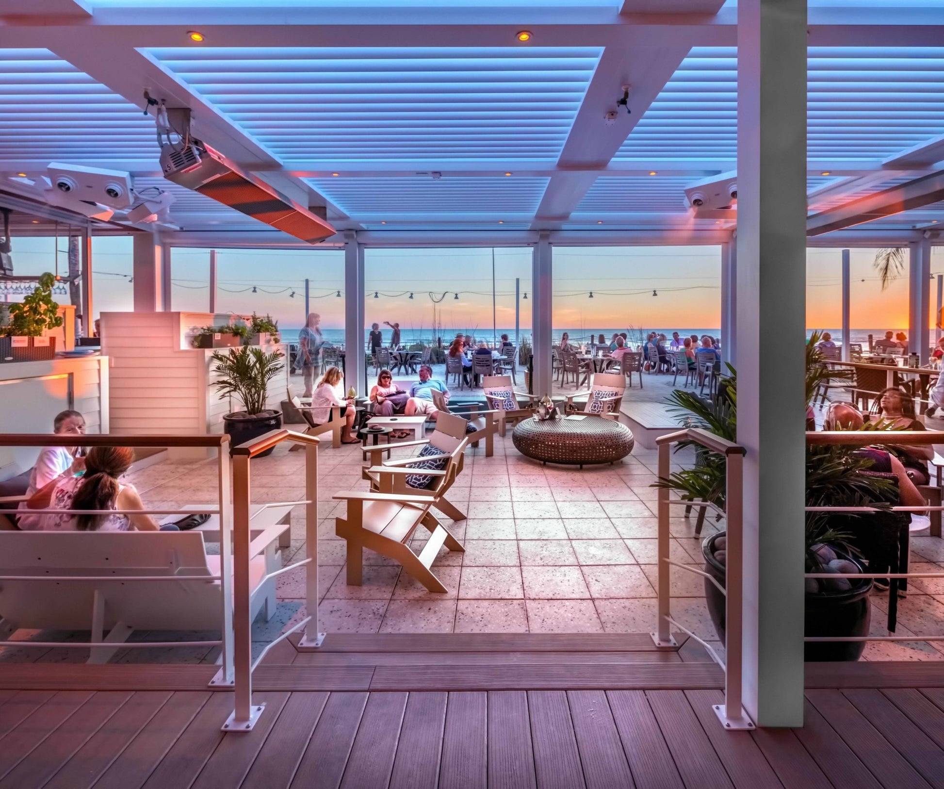 Calcana Standard Output Series 10' Stainless Steel Natural Gas Patio Heater