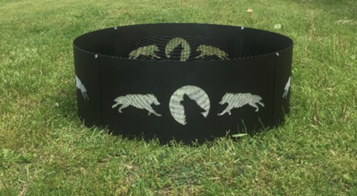 Custom Firescreen Wolf 36" Outdoor Fire Ring