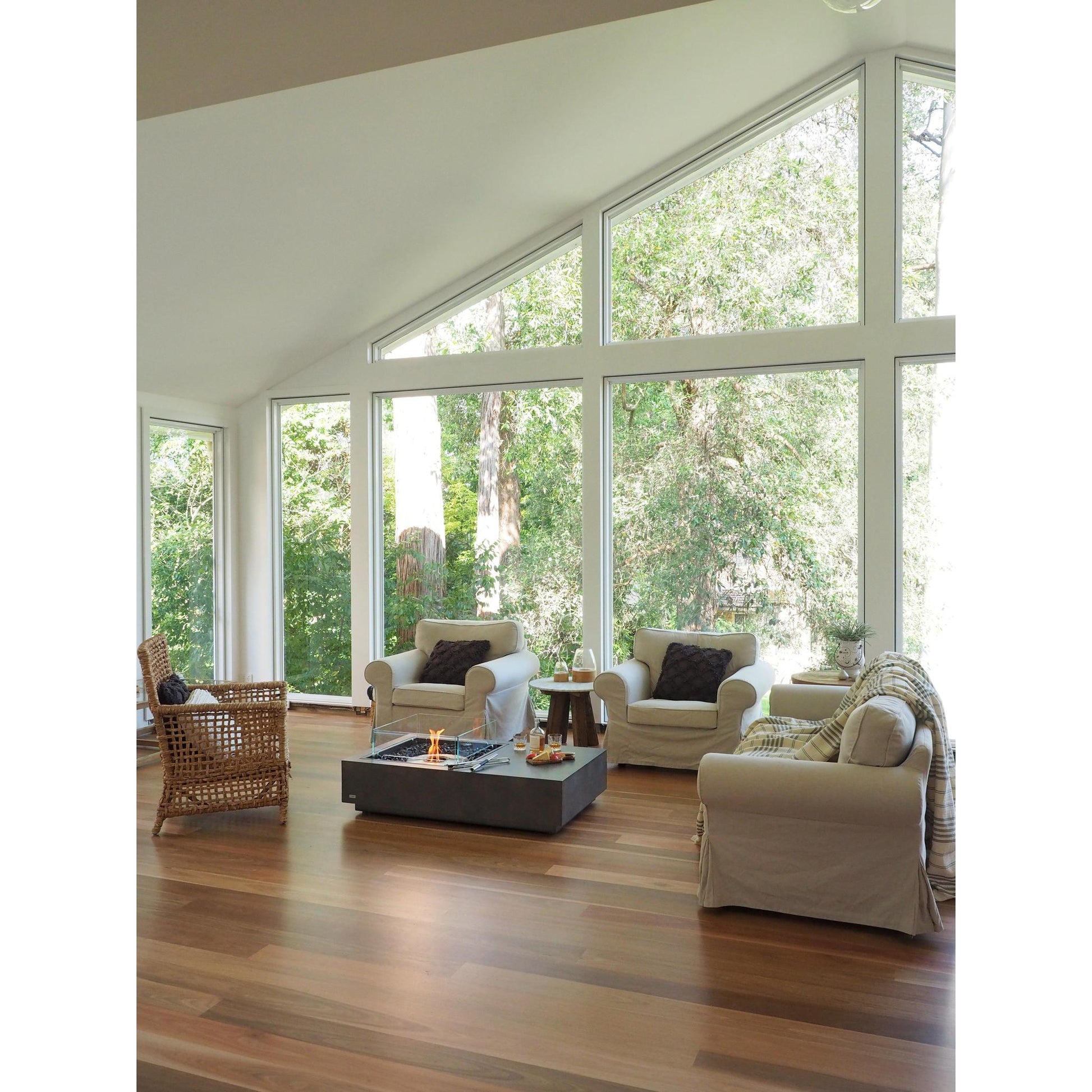 EcoSmart Fire 50" Manhattan 50 Fire Pit Table with Gas LP/NG Burner by Mad Design Group