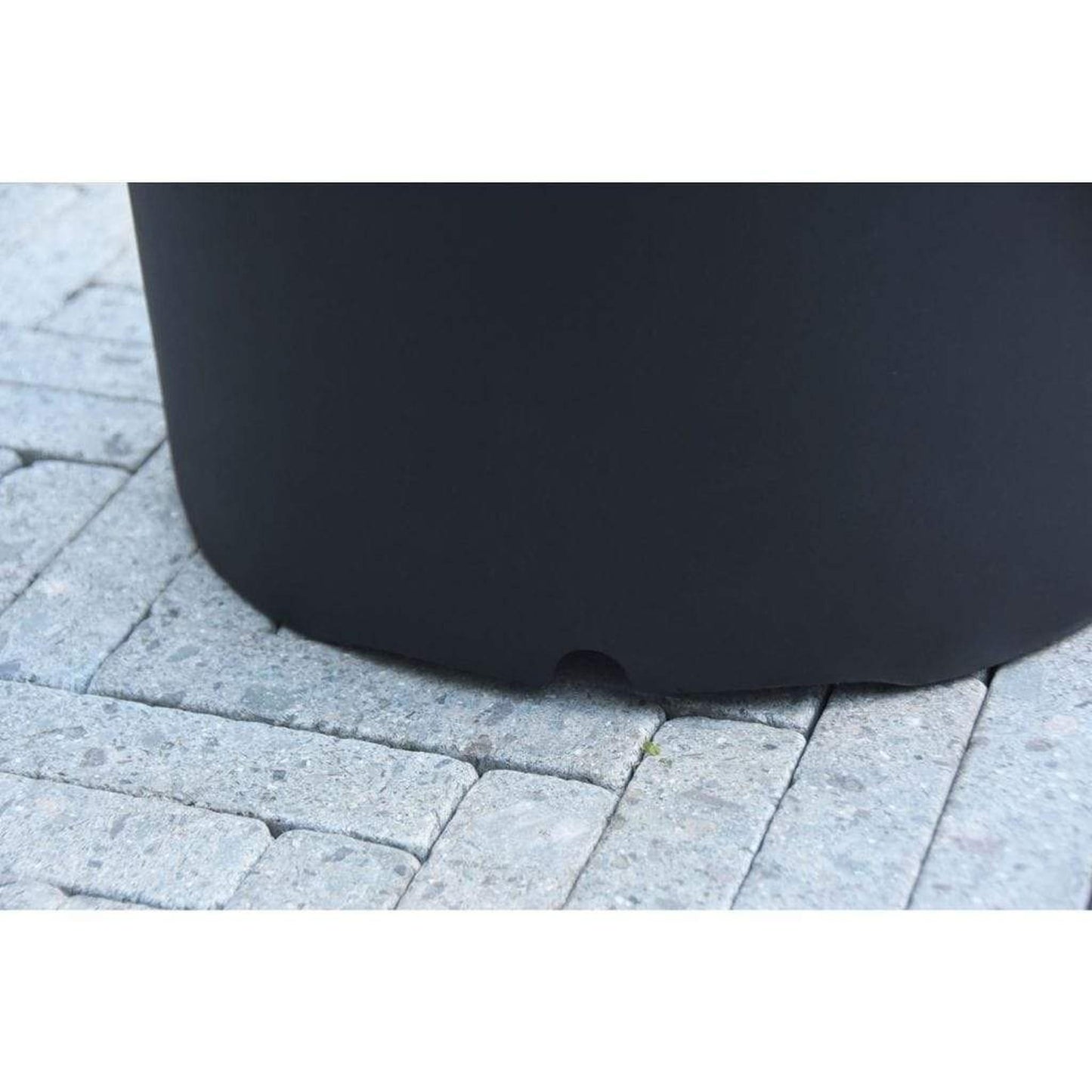 Elementi 20" Round Black Concrete Tank Cover