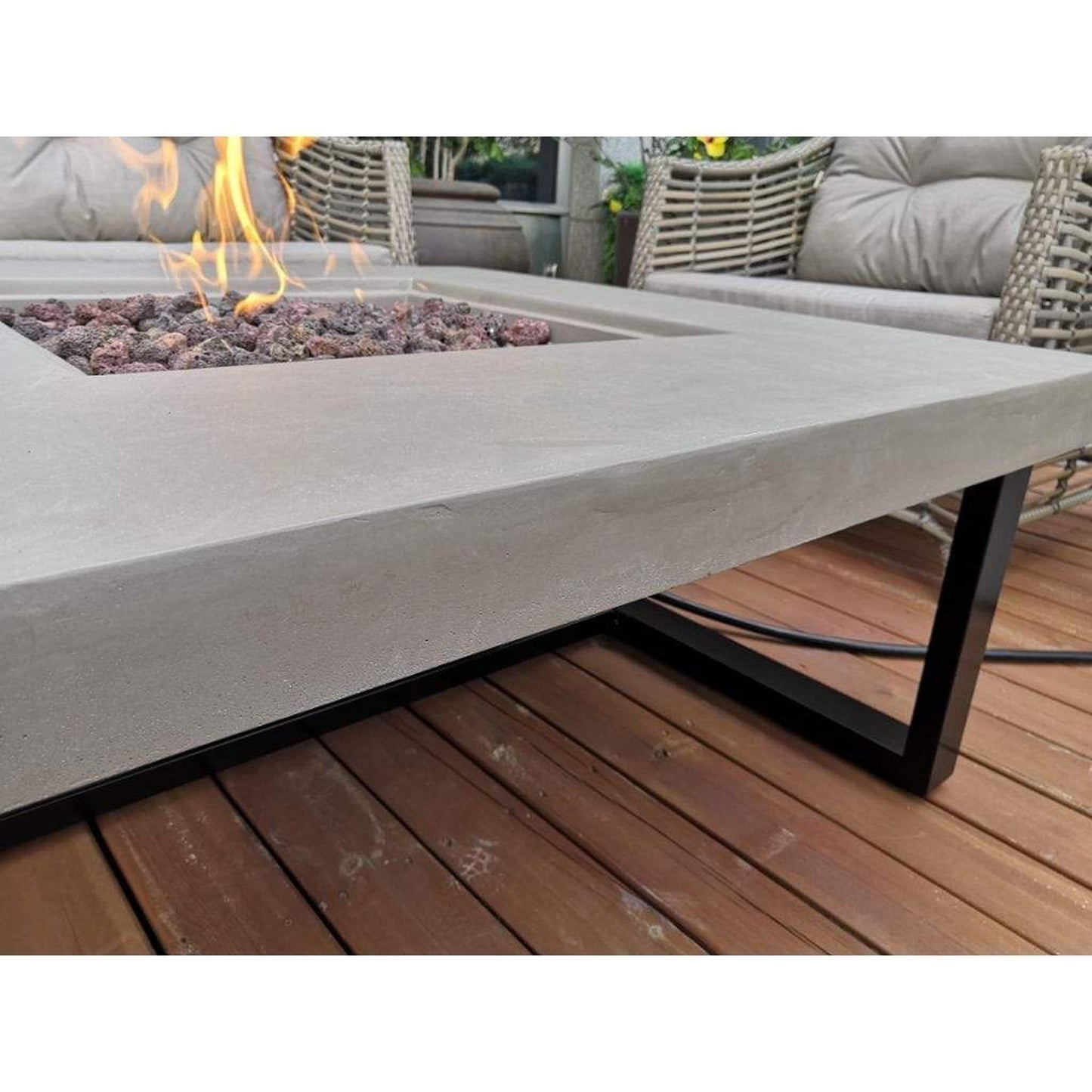 Elementi Aachen 40" Fire Table