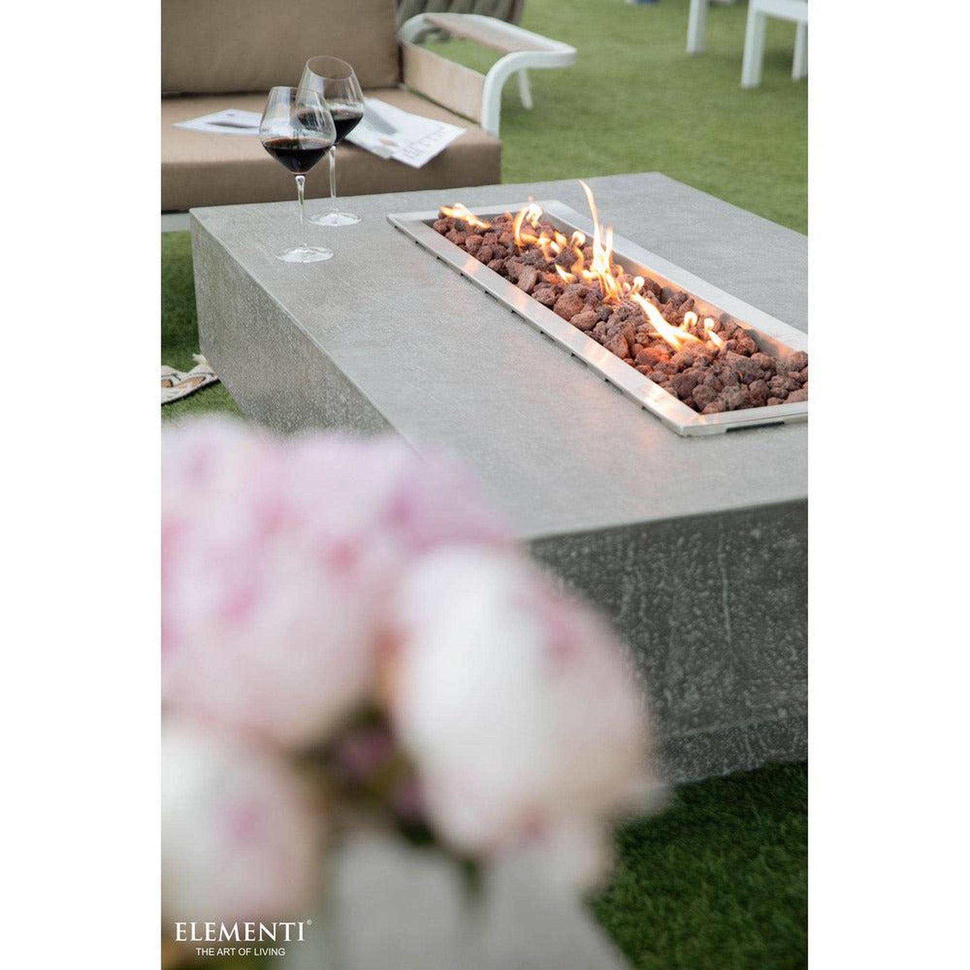 Elementi Hampton 32" Rectangle Light Gray Concrete Natural Gas Fire Table