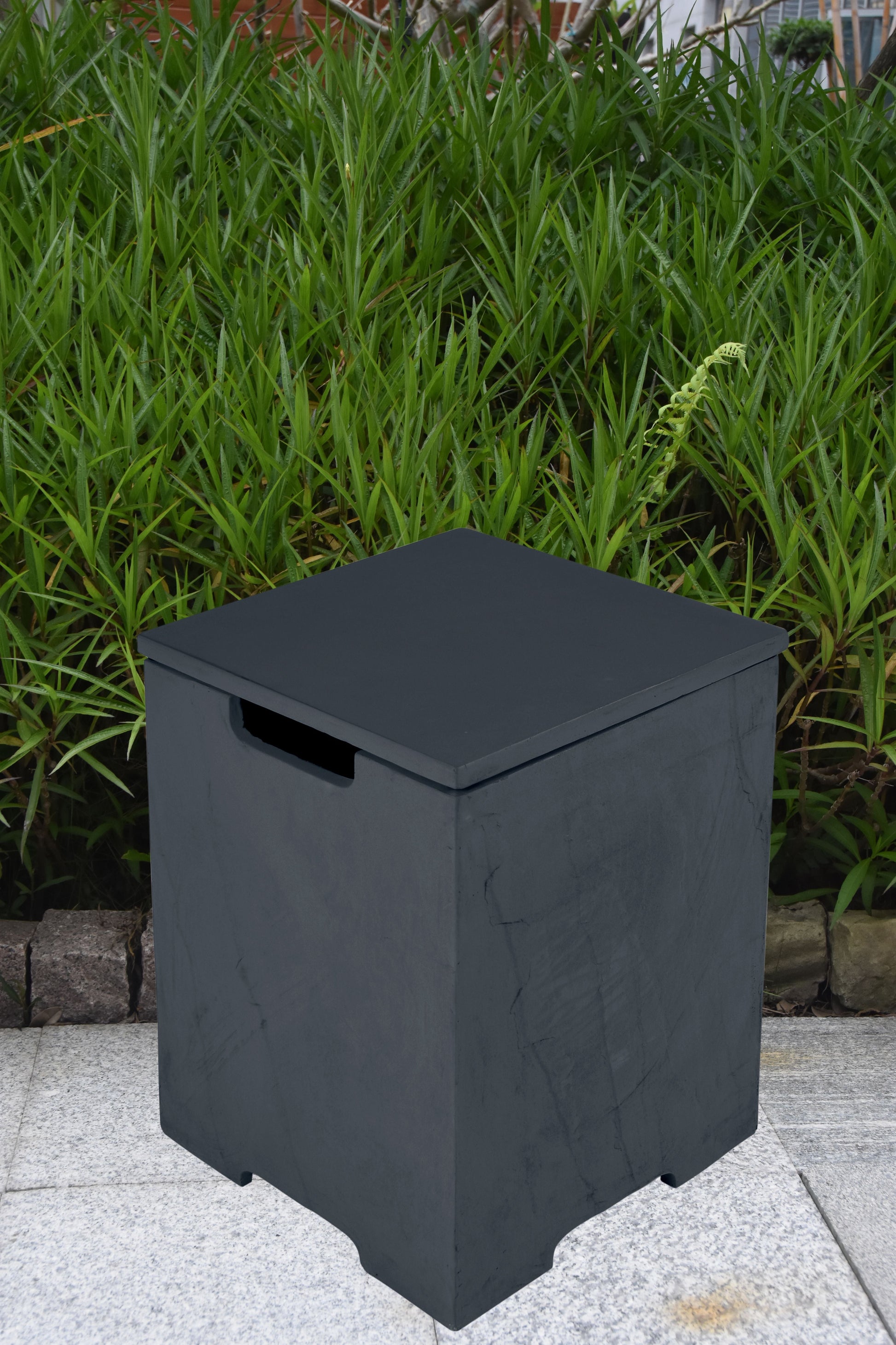 Elementi Plus 16" x 21" Square Slate Black Concrete Tank Cover (ONB403)