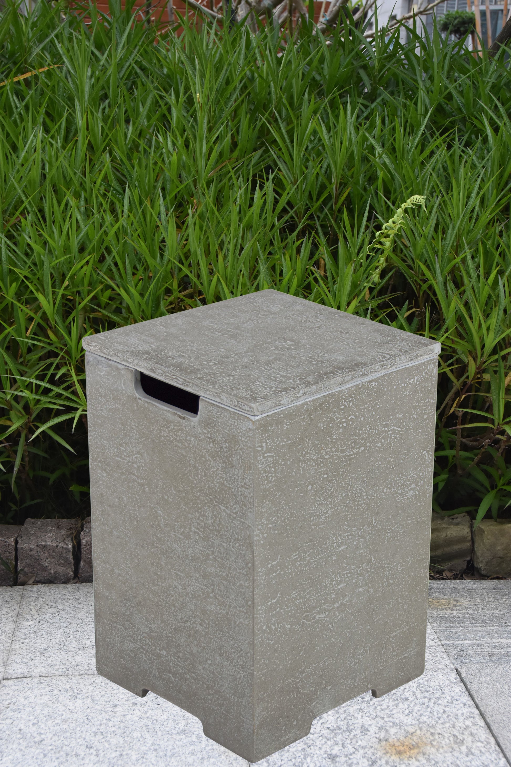Elementi Plus 16" x 25" Square Light Grey Concrete Tank Cover (ONB406)