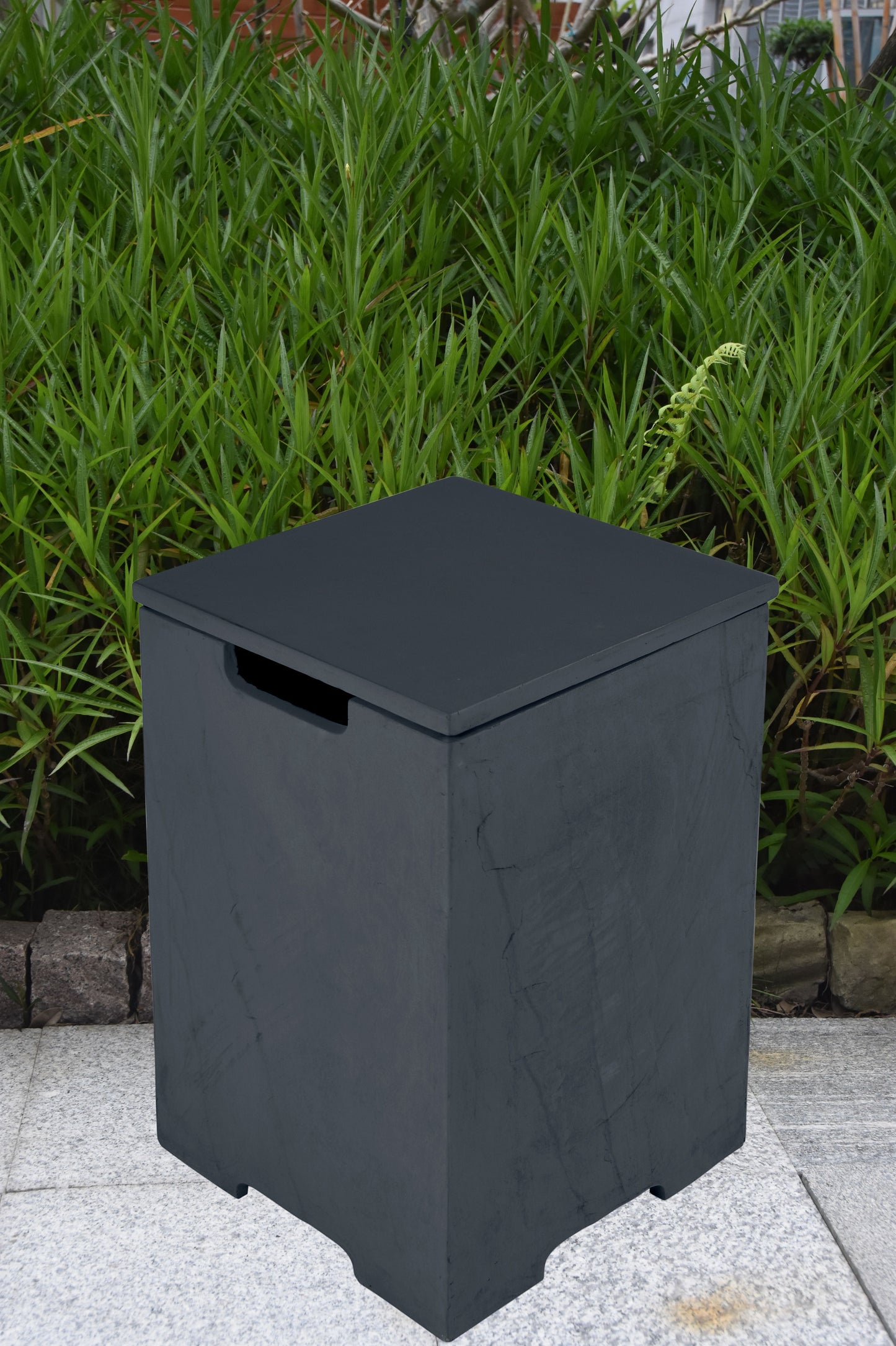 Elementi Plus 16" x 25" Square Slate Black Concrete Tank Cover (ONB404)