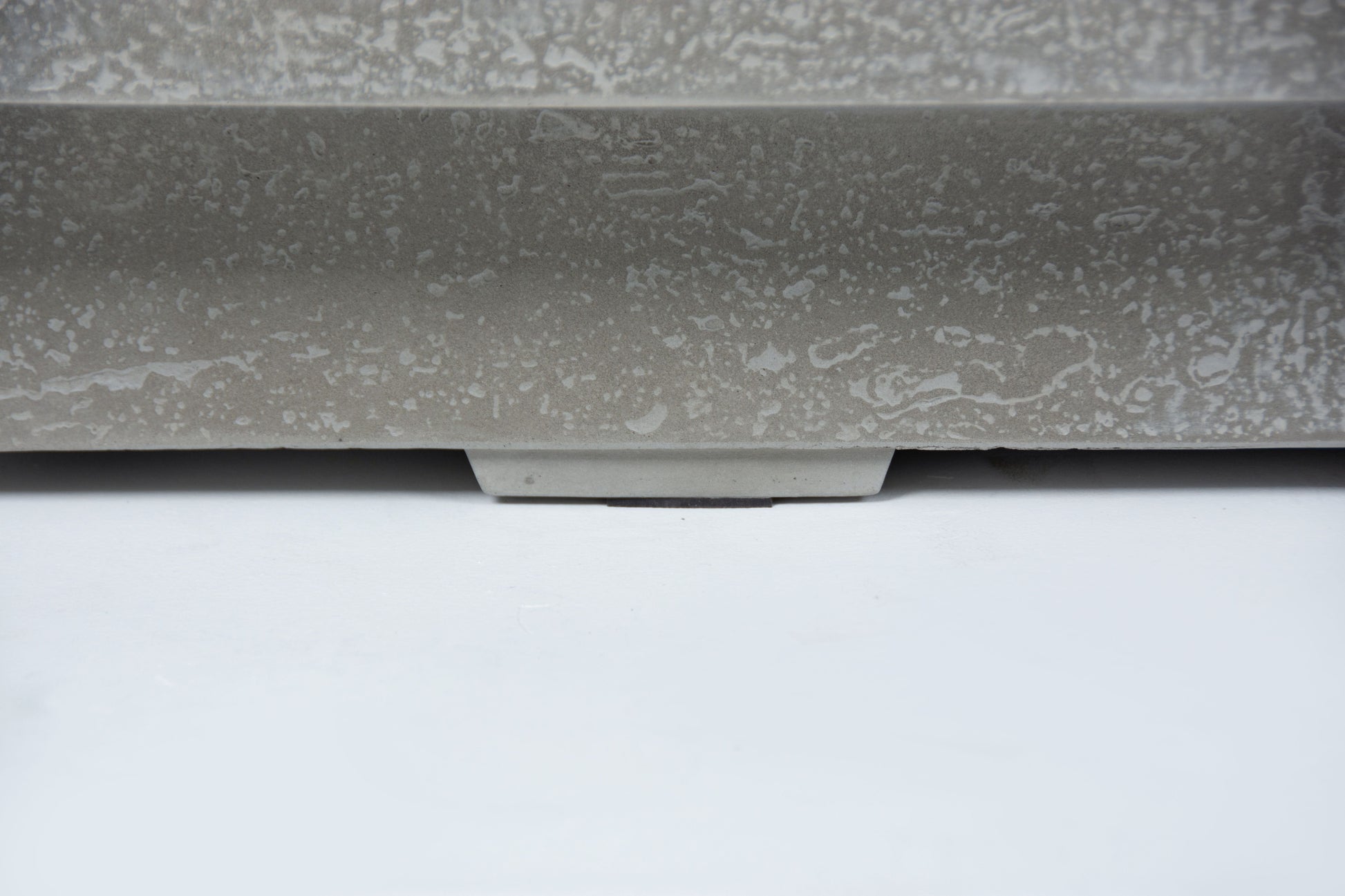 Elementi Plus Riviera 32" Rectangle Light Grey Concrete Natural Gas Fire Table