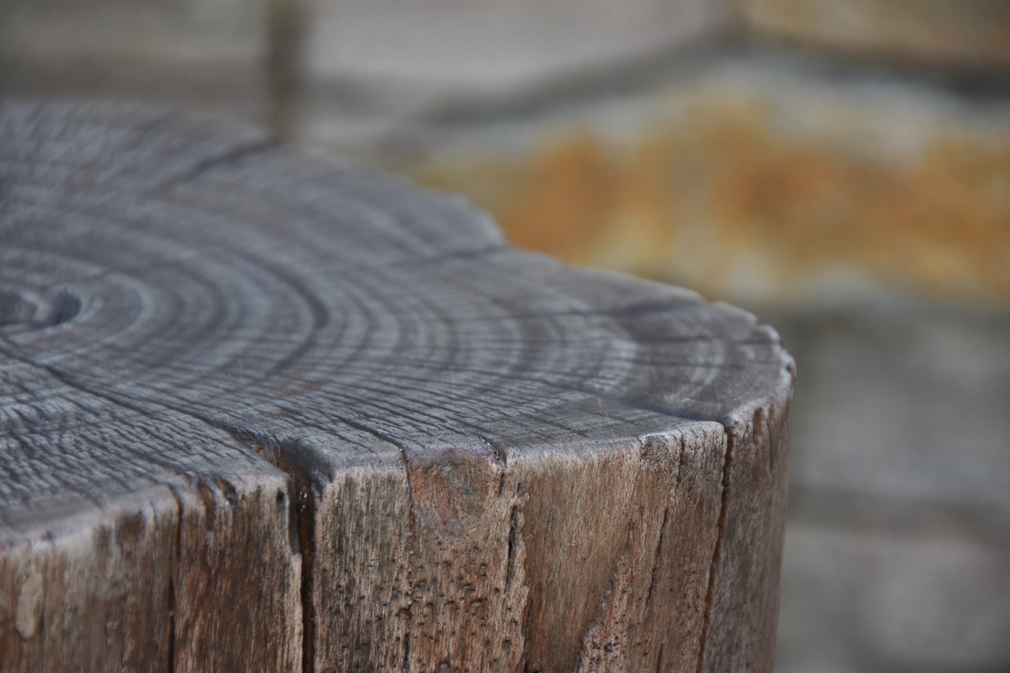 Elementi Warren 15" Driftwood Concrete Seat ONE01-103
