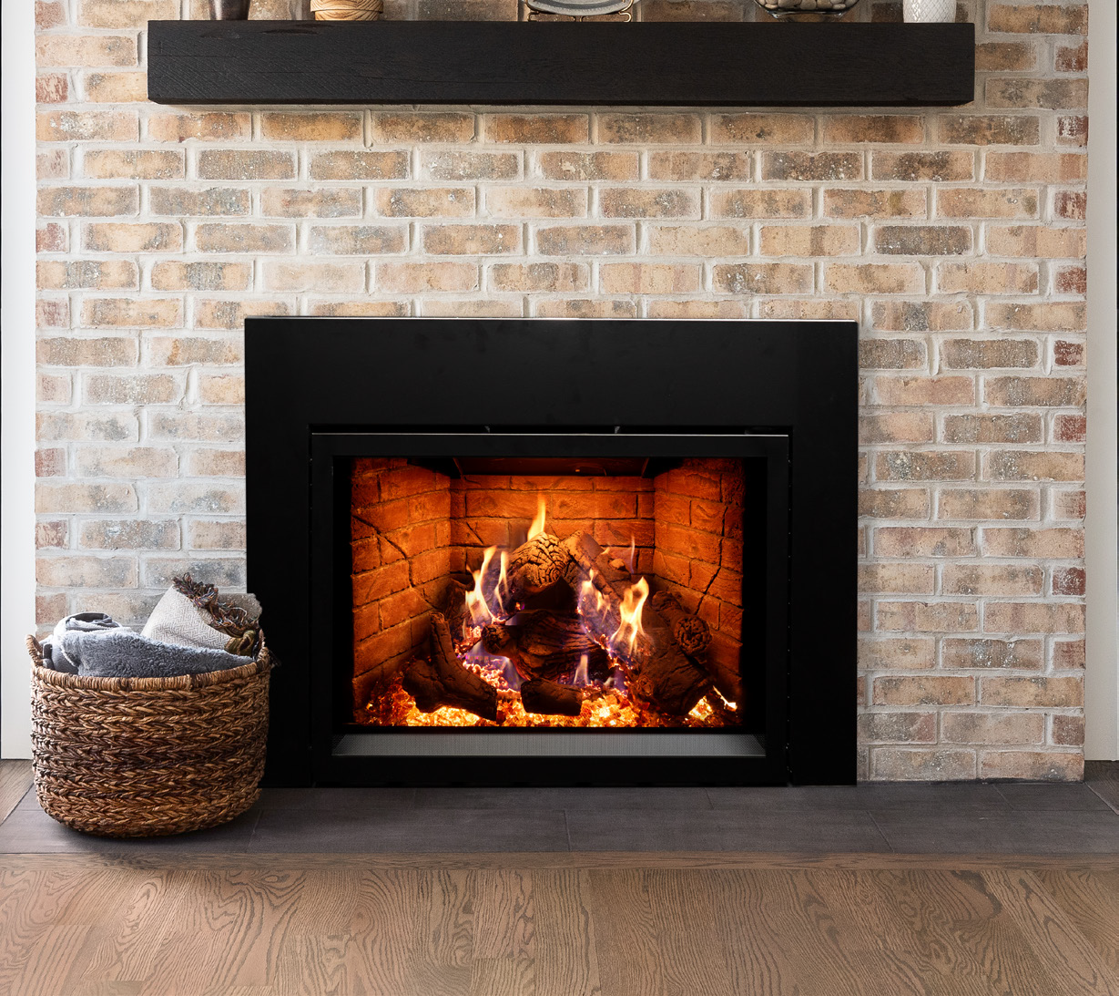 Empire Rainier 34" Intermittent Pilot Control With On/Off Switch, Liquid Propane Direct Vent Fireplace Insert