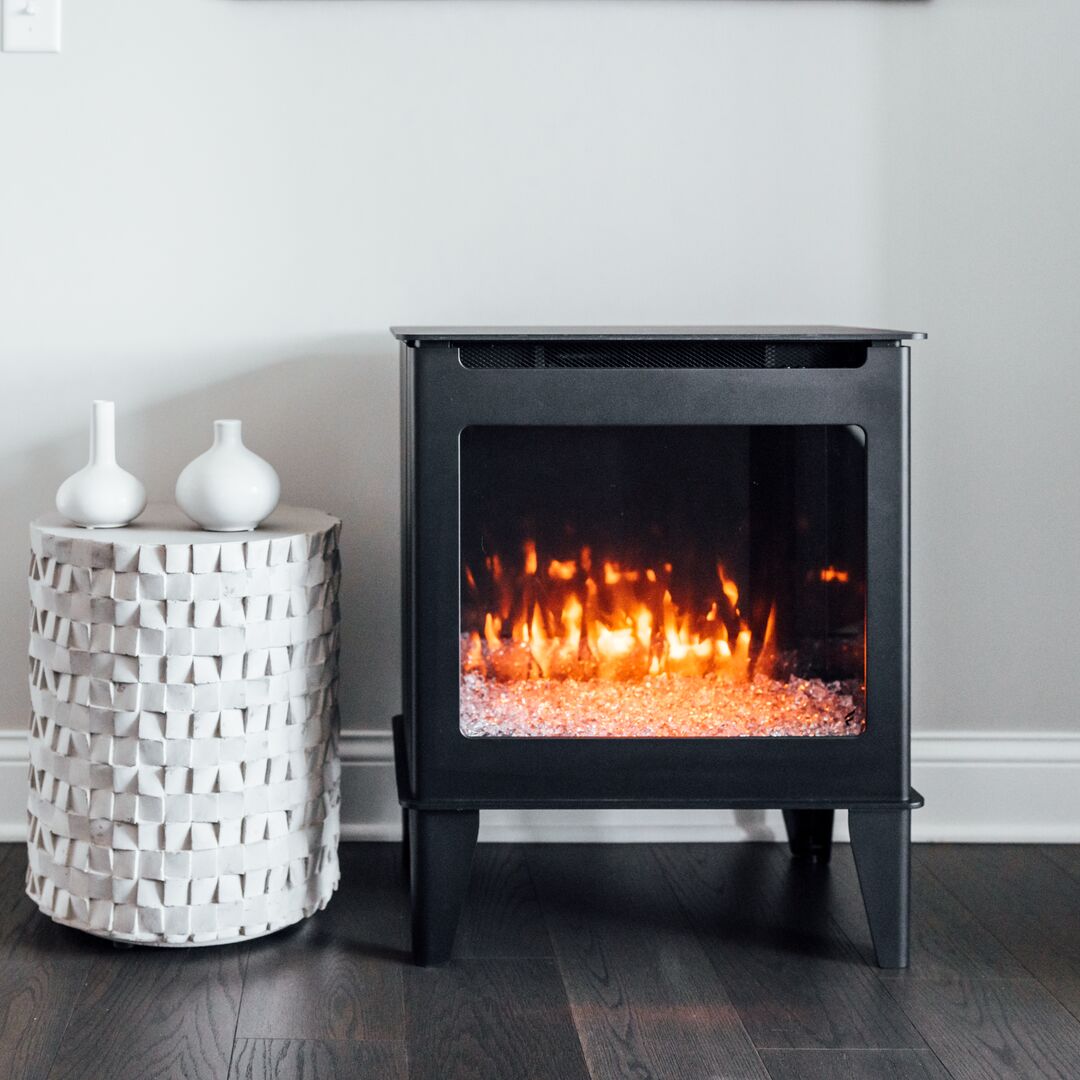 Forge & Flame FUZION-EX Classic Black Steel Electric Stove