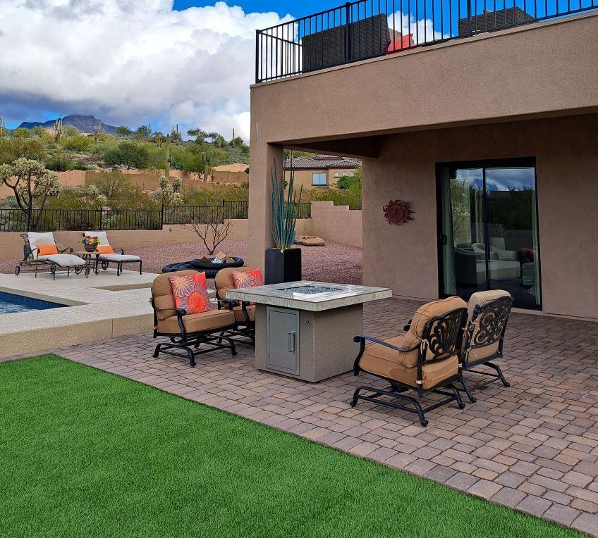 Kokomo Grills Jamaica 41" Liquid Propane Gas Fire Pit Table With Fire Glass