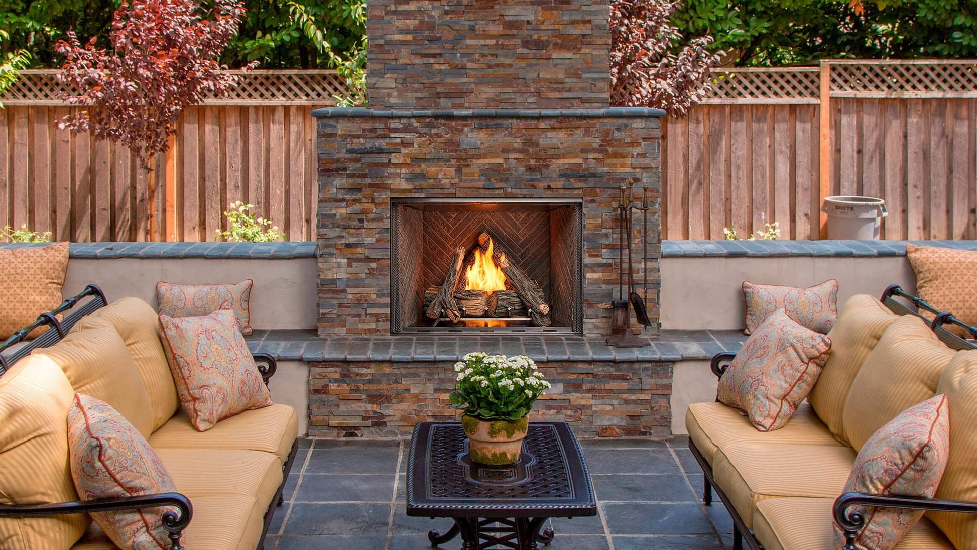 Majestic Courtyard 36" Traditional Outdoor Vent Free Natural Gas Fireplace With Traditional Stacked Concrete Refractory and IntelliFire Ignition System