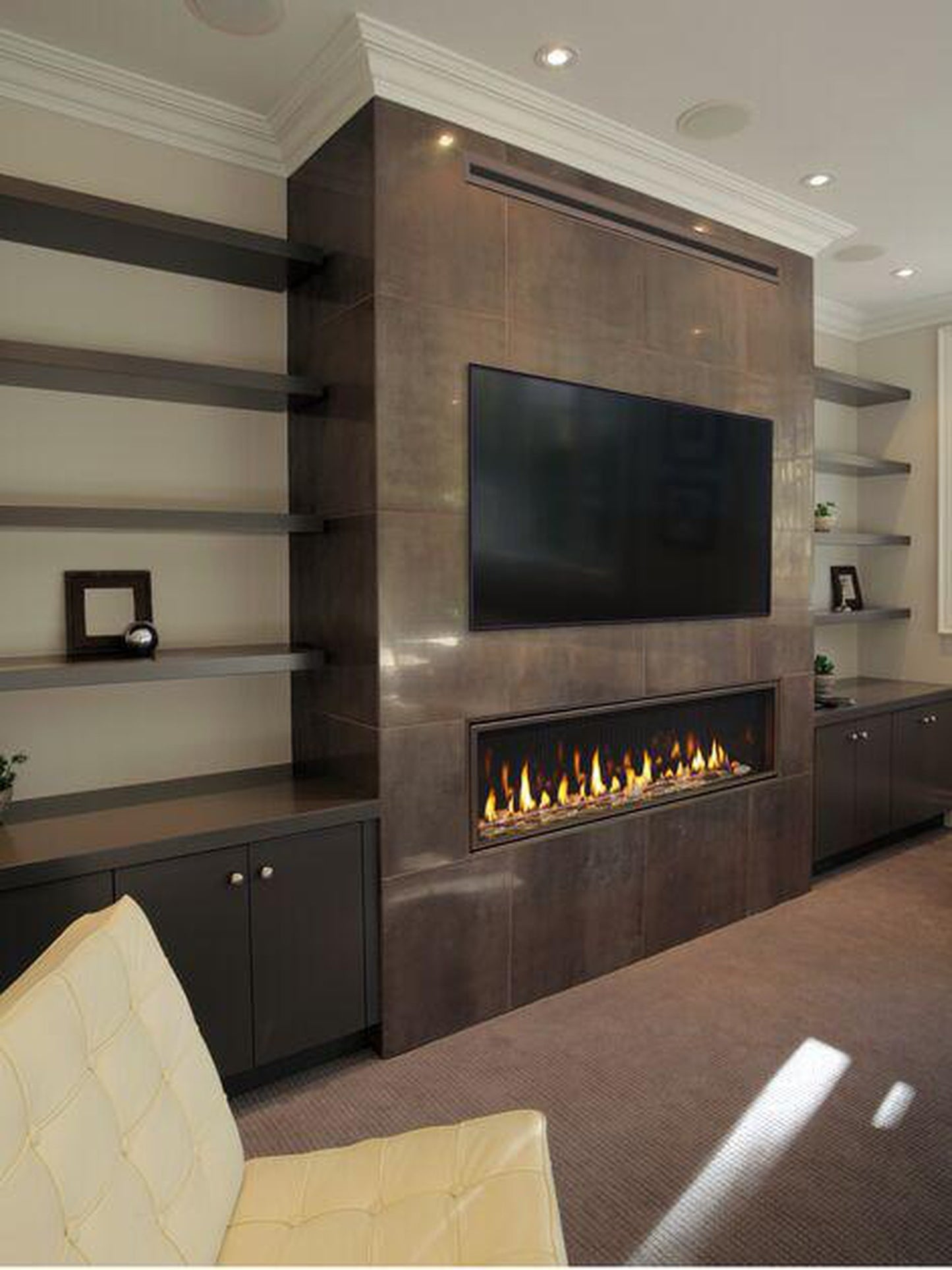 Majestic Echelon II 36" Linear Contemporary Direct Vent Natural Gas Fireplace With IntelliFire Touch Ignition System