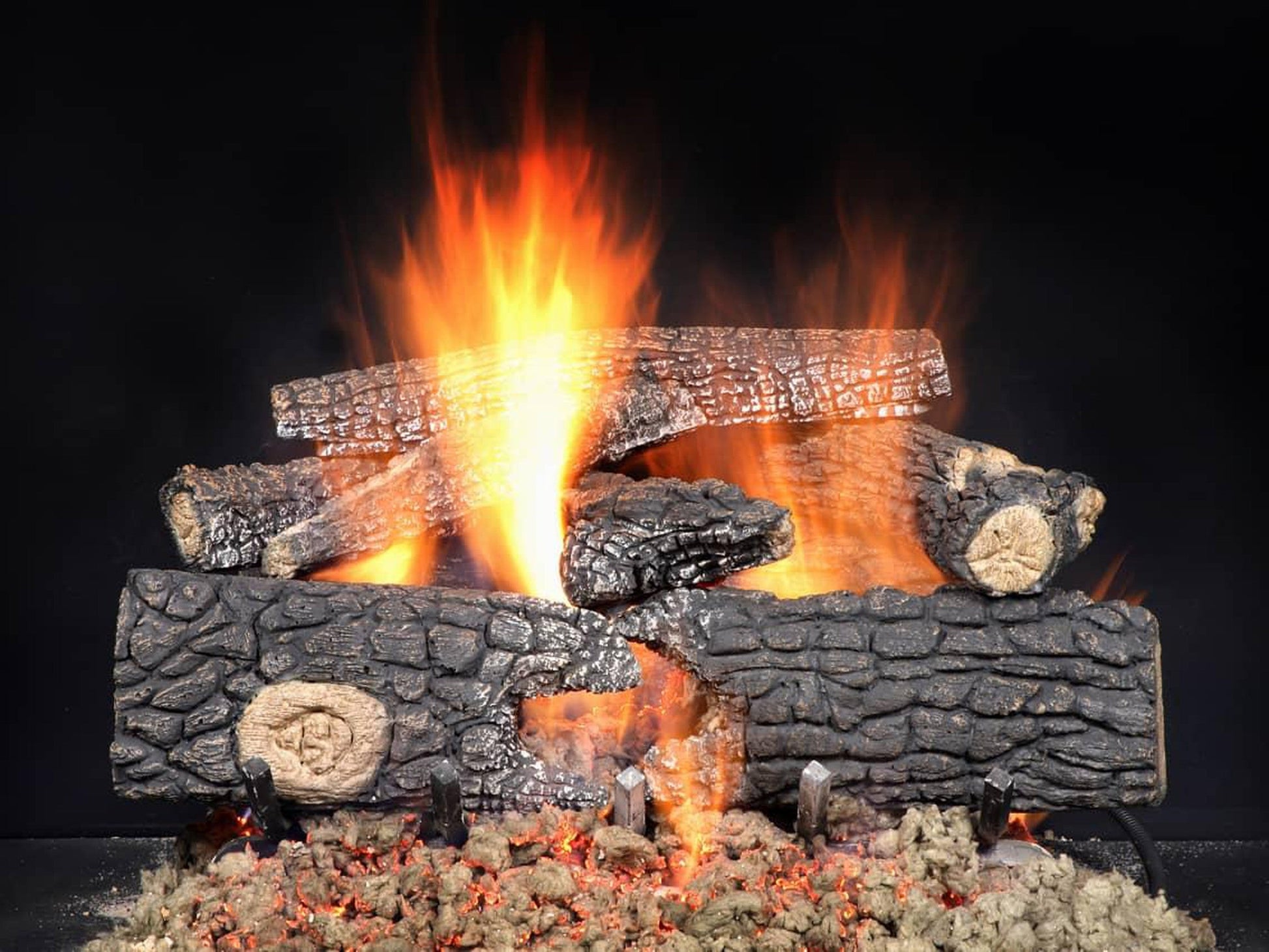 Majestic Fireside Realwood 24" 8-Piece Refractory Cement Vented Gas Log Set
