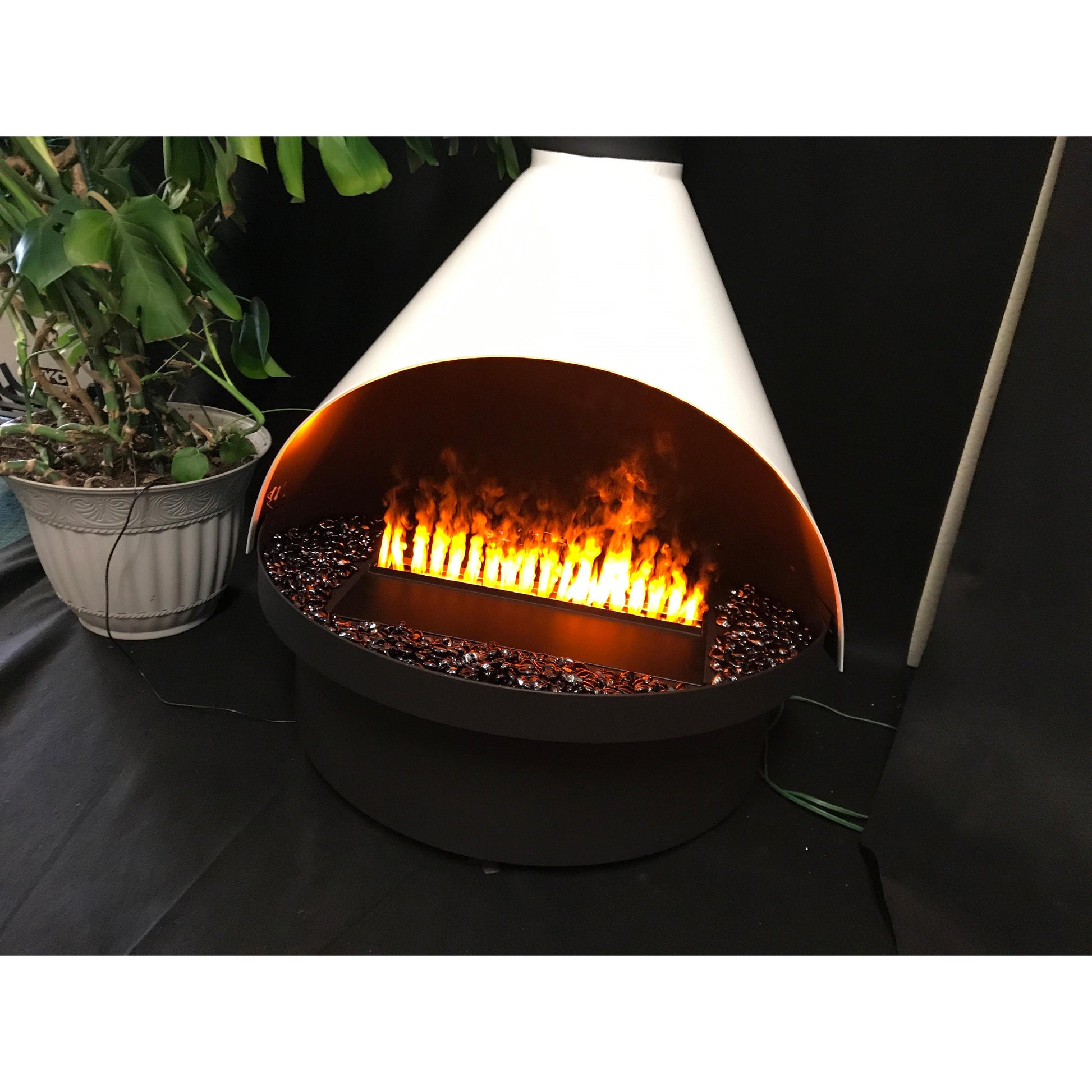 Malm Zircon 34" Freestanding Electric Aquafire Fireplace With Remote Control, RAL 1034 49/23910 Powder Coat Top and Matte Black Base