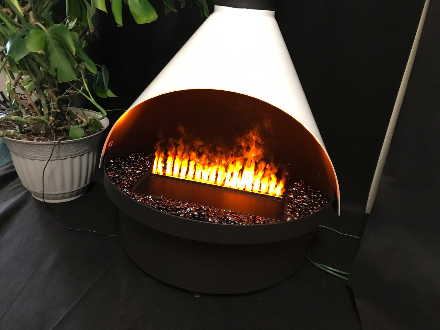 Malm Zircon 34" Freestanding Electric Aquafire Fireplace With Remote Control and RAL 9018 49/72490 Powder Coat Top and Base