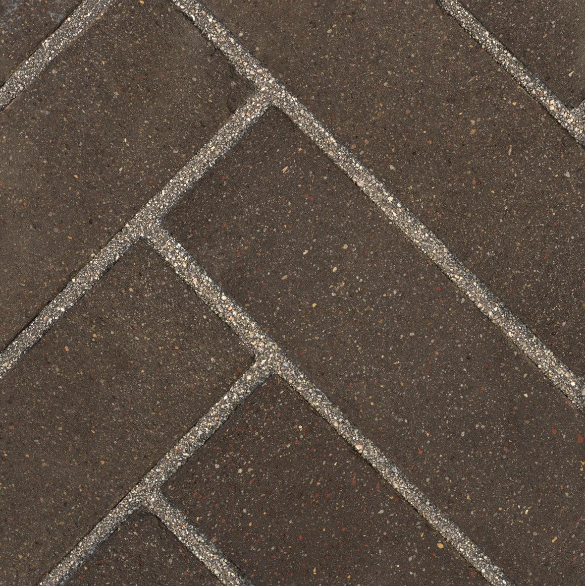 Mason-Lite 9" Pallet of 648 Black Split Sized Firebrick