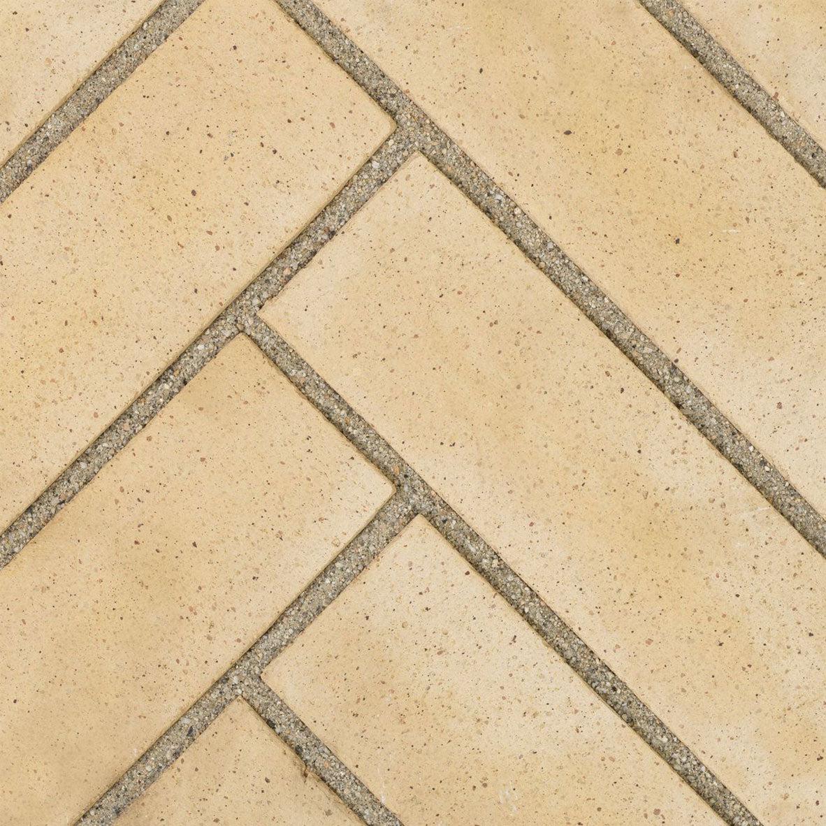 Mason-Lite 9" Pallet of 664 Cream Split Sized Firebrick