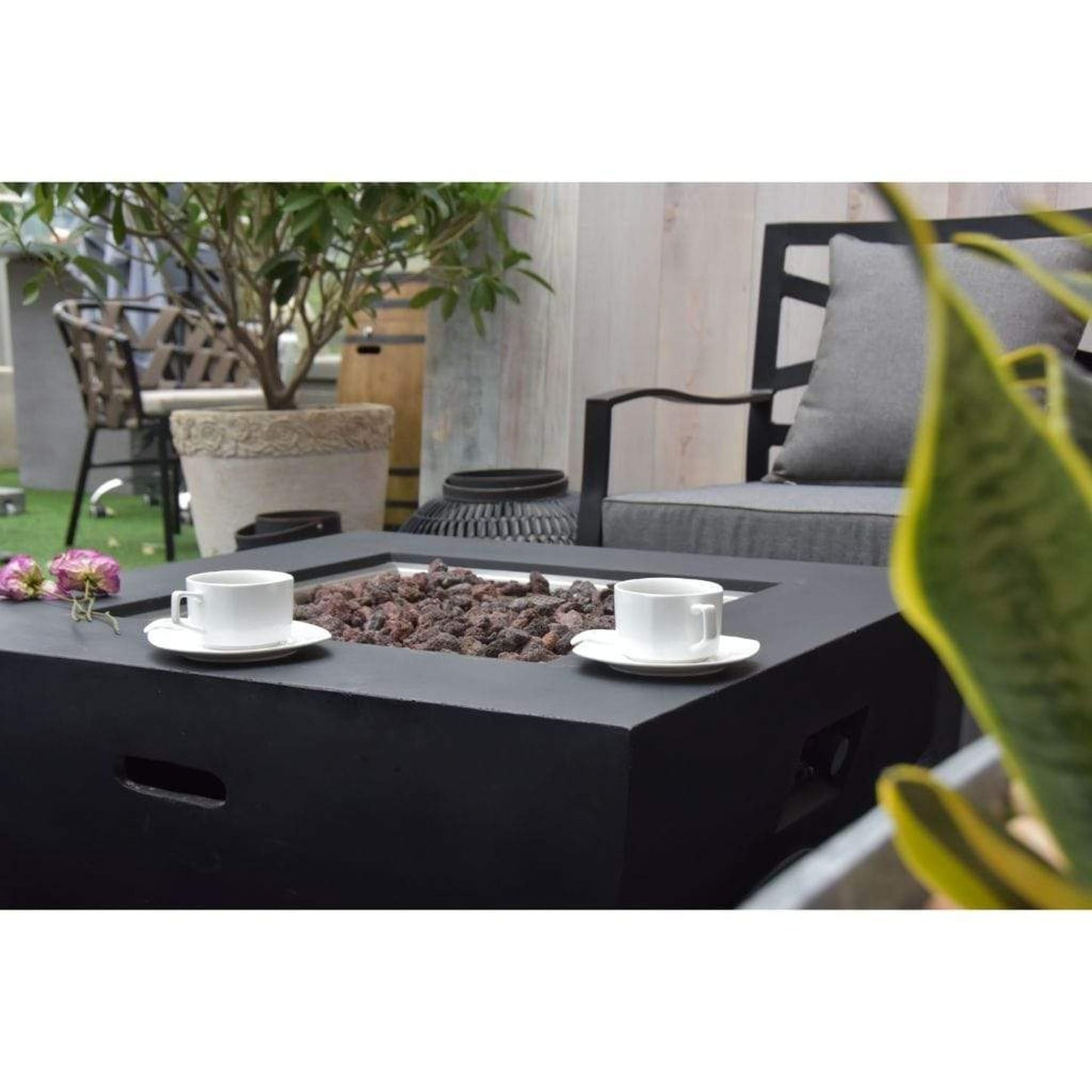 Modeno Aurora 34" Black Rectangle Concrete Natural Gas Fire Table