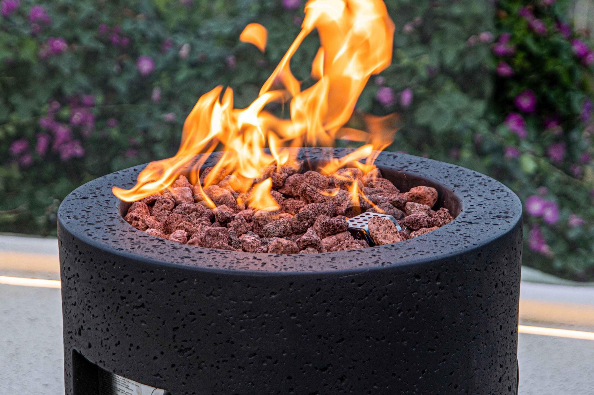 Modeno Fire 18" Lava Tube Fire Pit