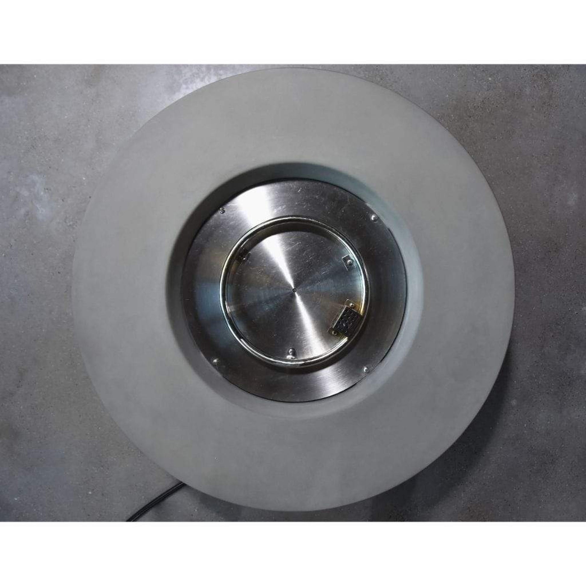 Modeno Roca 34" Gray Bowl Concrete Natural Gas Fire Table