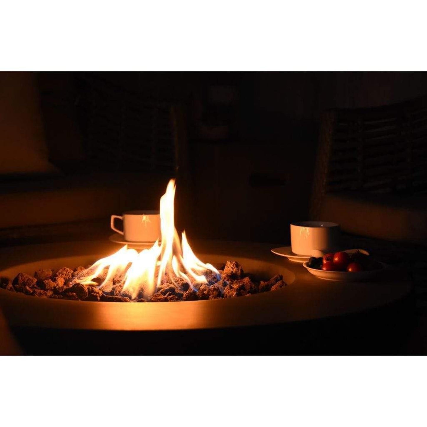 Modeno Venice 34" Black Round Concrete Liquid Propane Fire Table