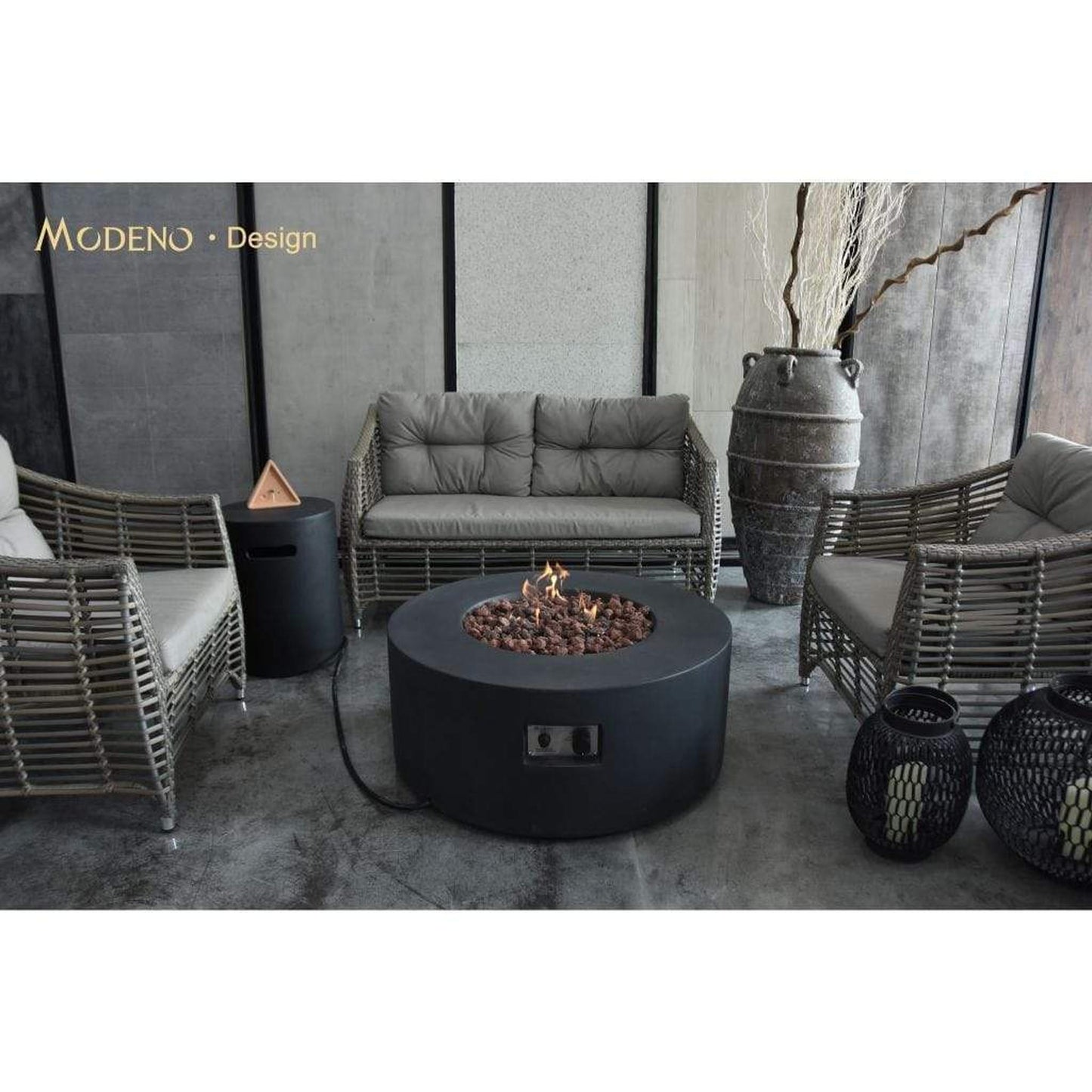 Modeno Venice 34" Black Round Concrete Liquid Propane Fire Table