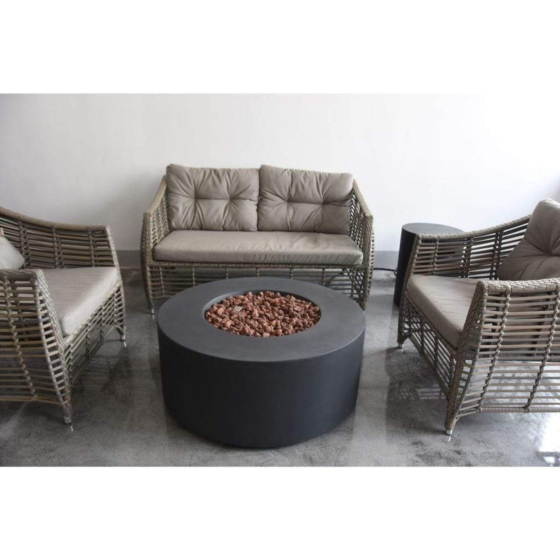 Modeno Venice 34" Black Round Concrete Liquid Propane Fire Table