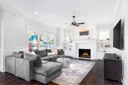 Modern Flames Orion Traditional 42" Built-in Virtual Electric Fireplace Insert