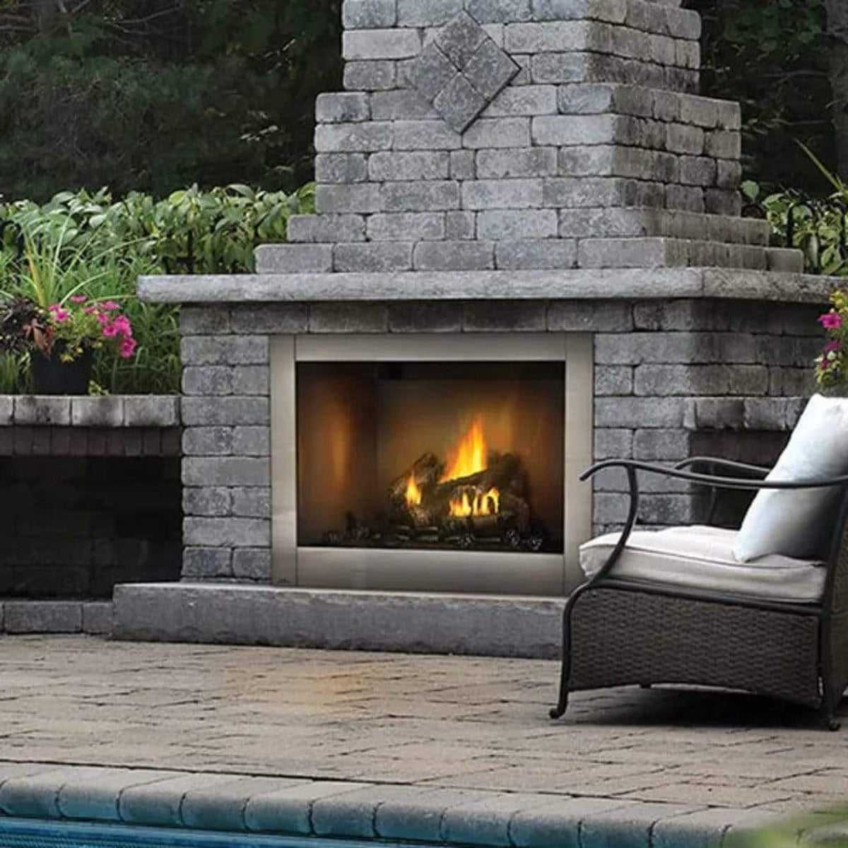 NAPOLEON Riverside 42 Clean Face Outdoor Gas Fireplace – US Fireplace Store