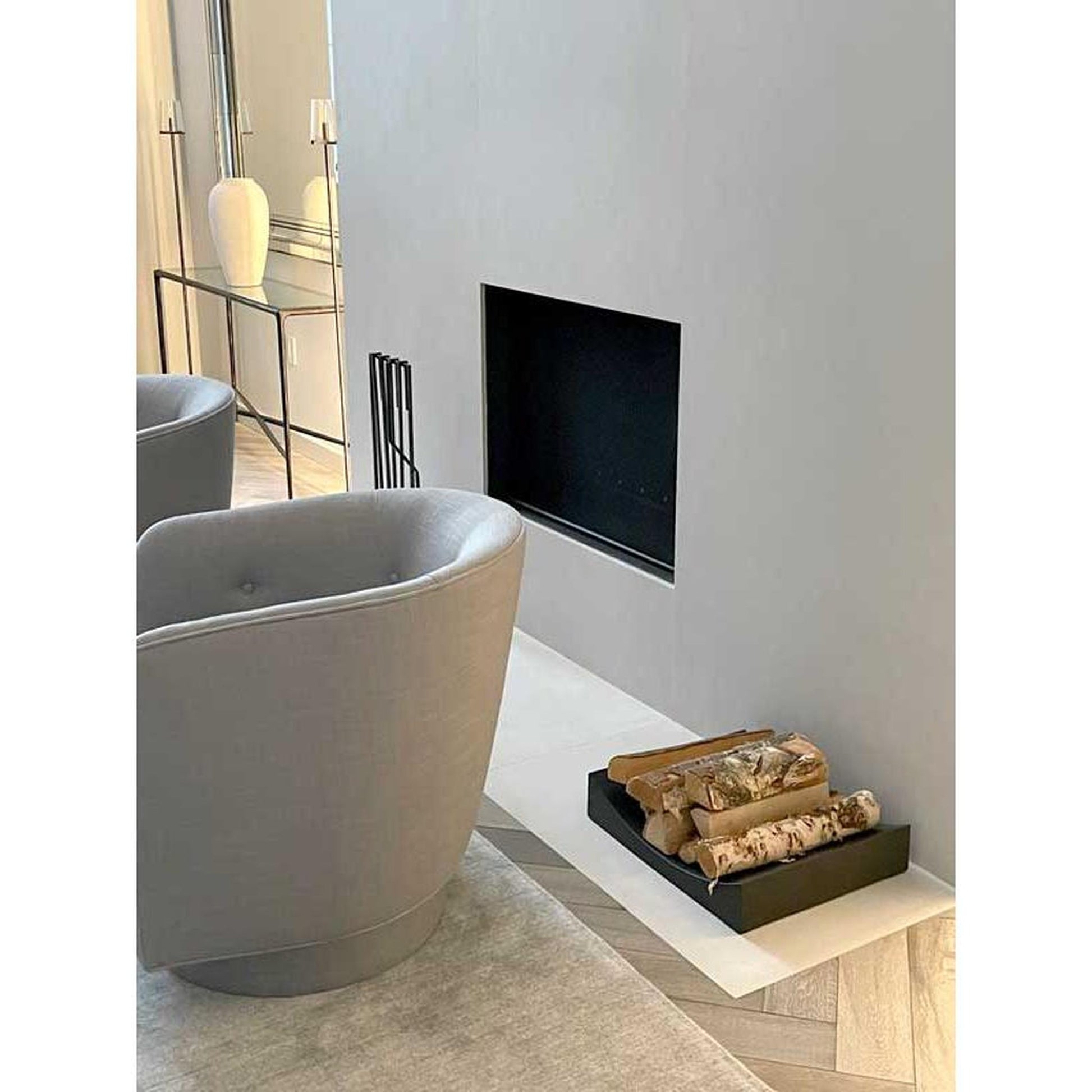 Pilgrim Minimalist 20" Black Wood Holder