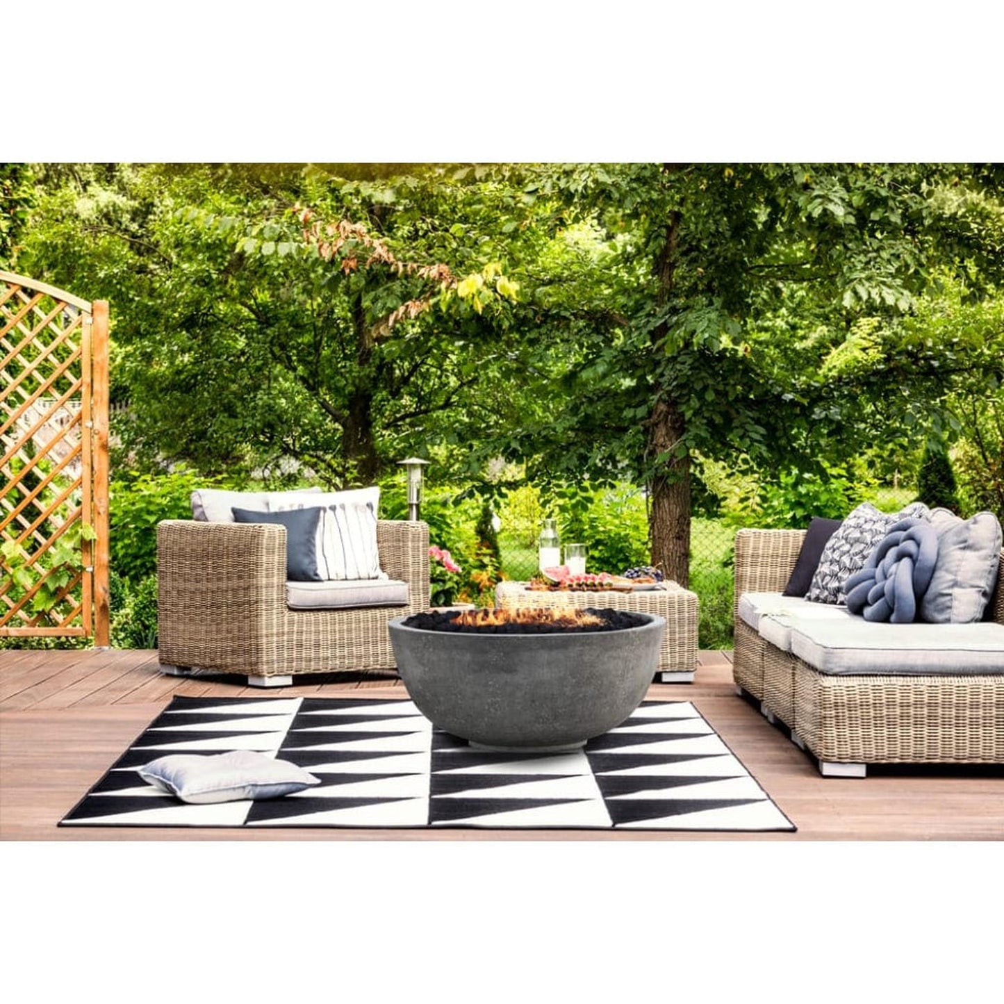 Prism Hardscapes Moderno 1 39" Ebony Round Concrete Natural Gas Fire Pit Bowl