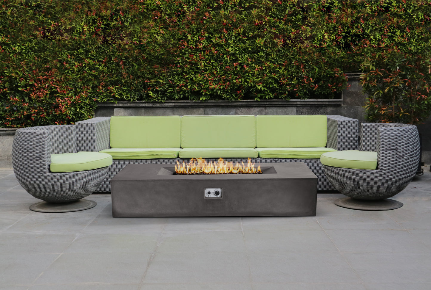 PyroMania Laguna 72" x 30" Charcoal Finish Liquid Propane Outdoor Rectangle Fire Pit Table