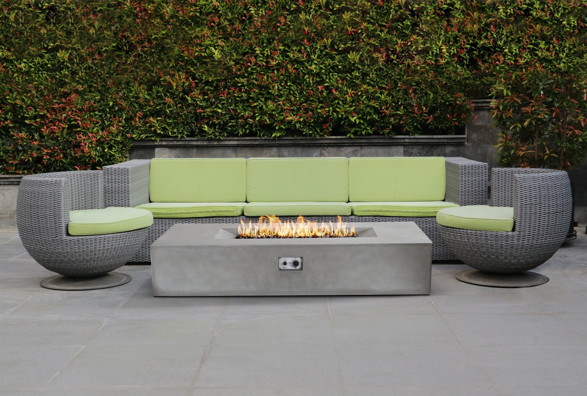 PyroMania Laguna 72" x 30" Slate Finish Liquid Propane Outdoor Rectangle Fire Pit Table