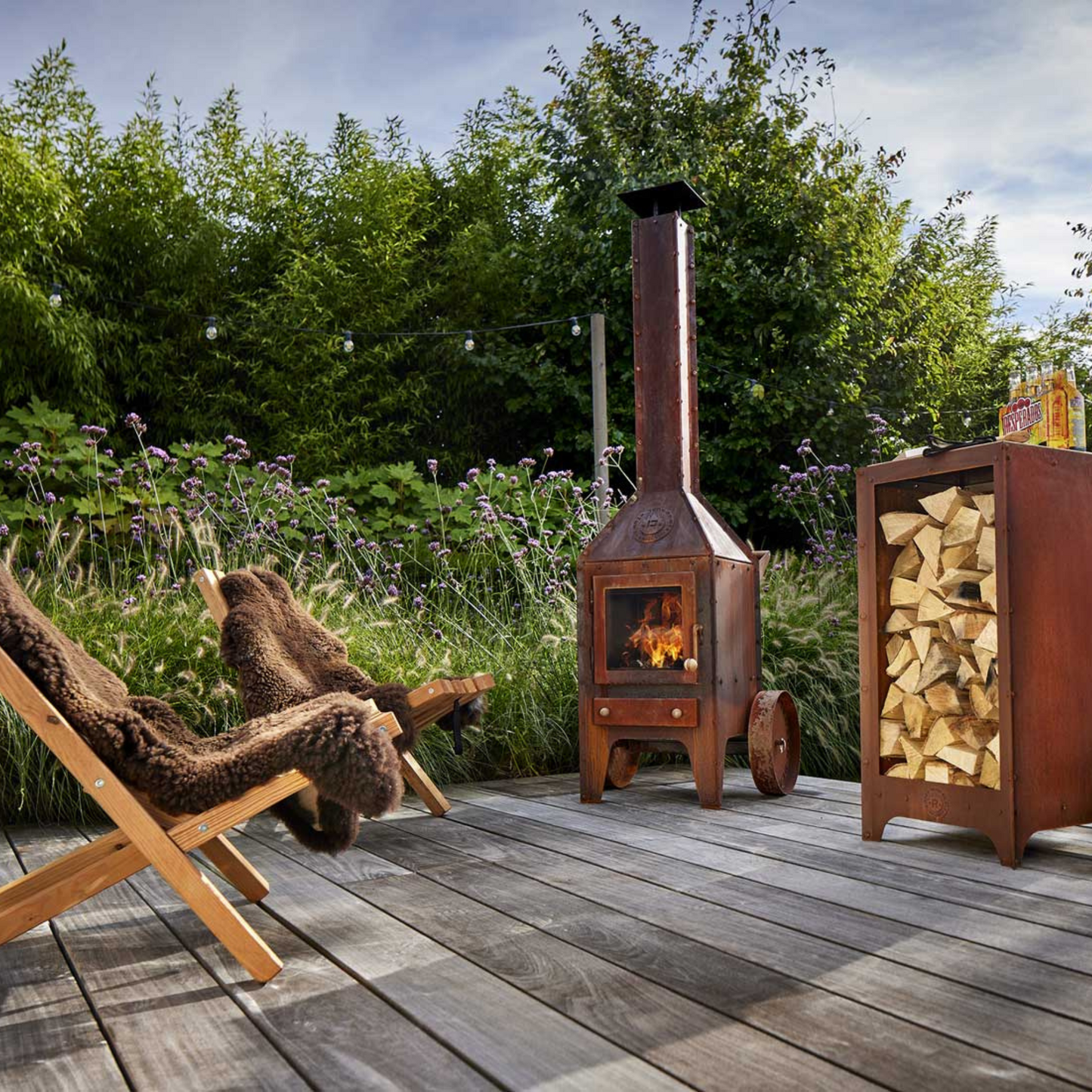 RB73 Bijuga 3mm CorTen Steel Fireplace With Two Wheels and a Push Bar