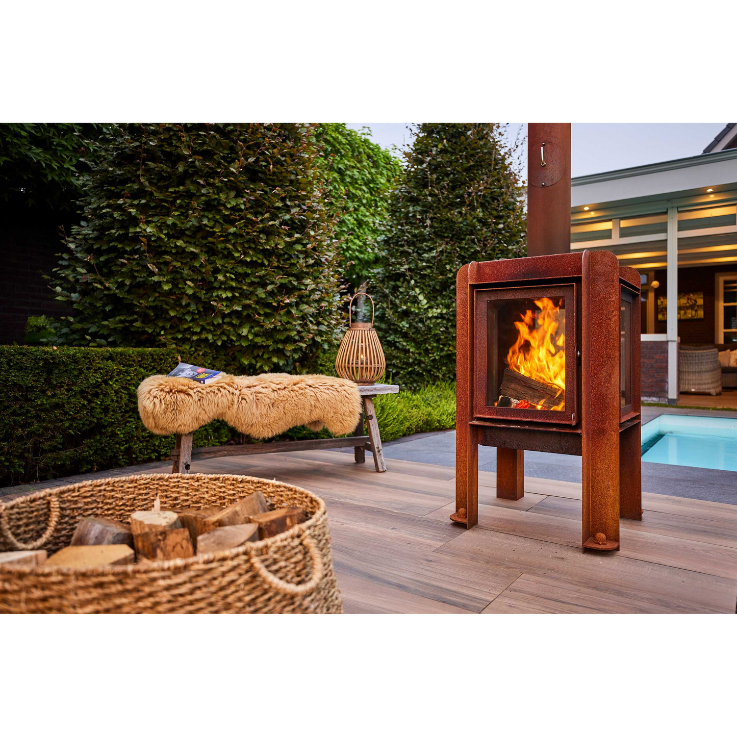 RB73 Fennek 50 4-Sided Glass Fireplace