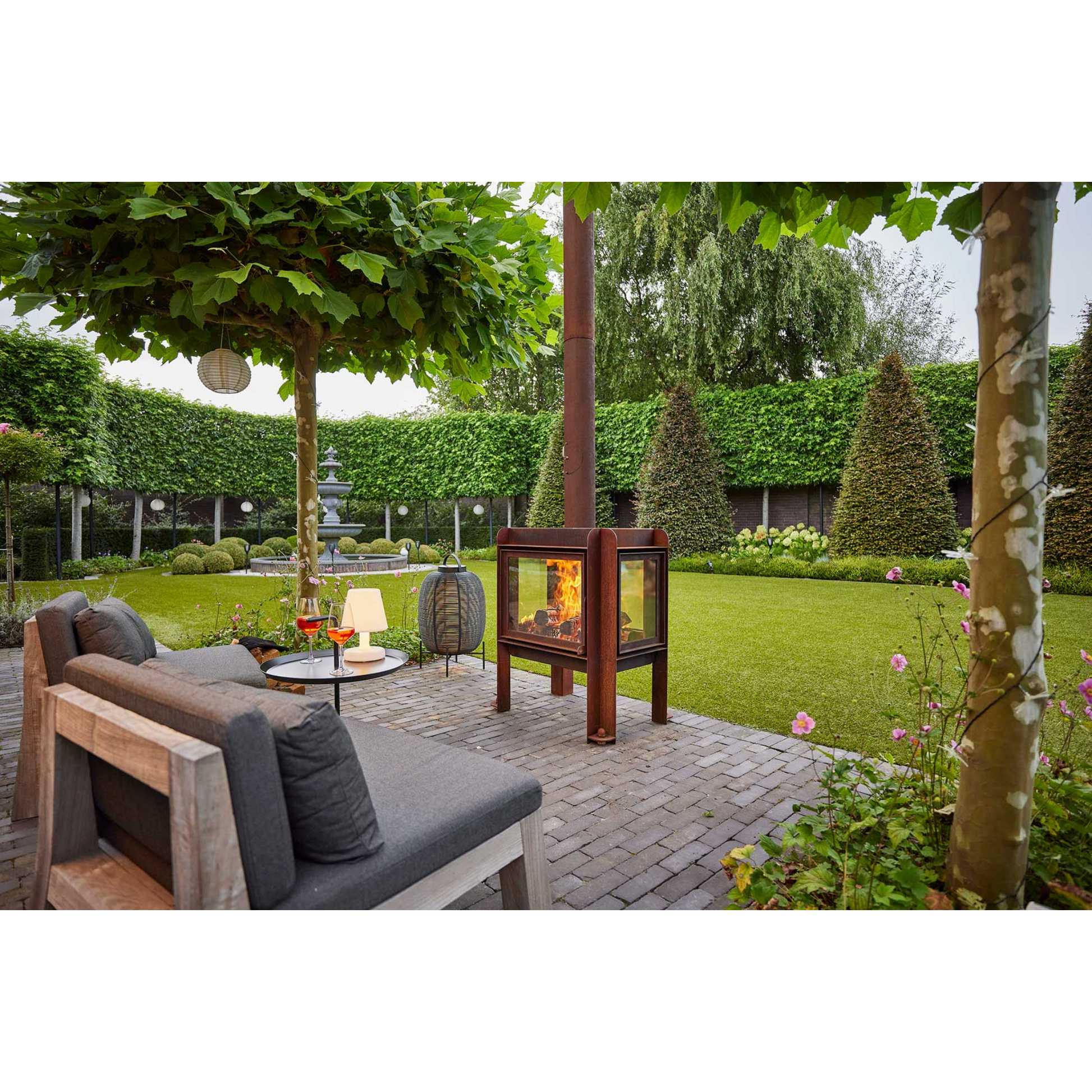 RB73 Fennek 80 4-Sided Glass Fireplace