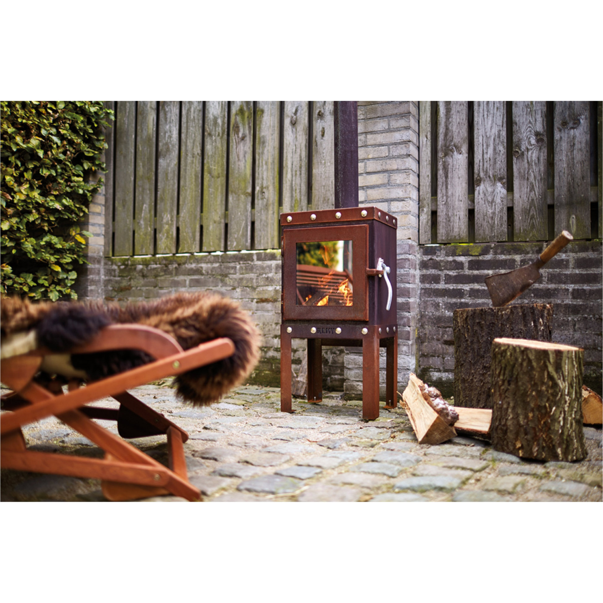 RB73 Piqua Compact CorTen Steel Wood Stove