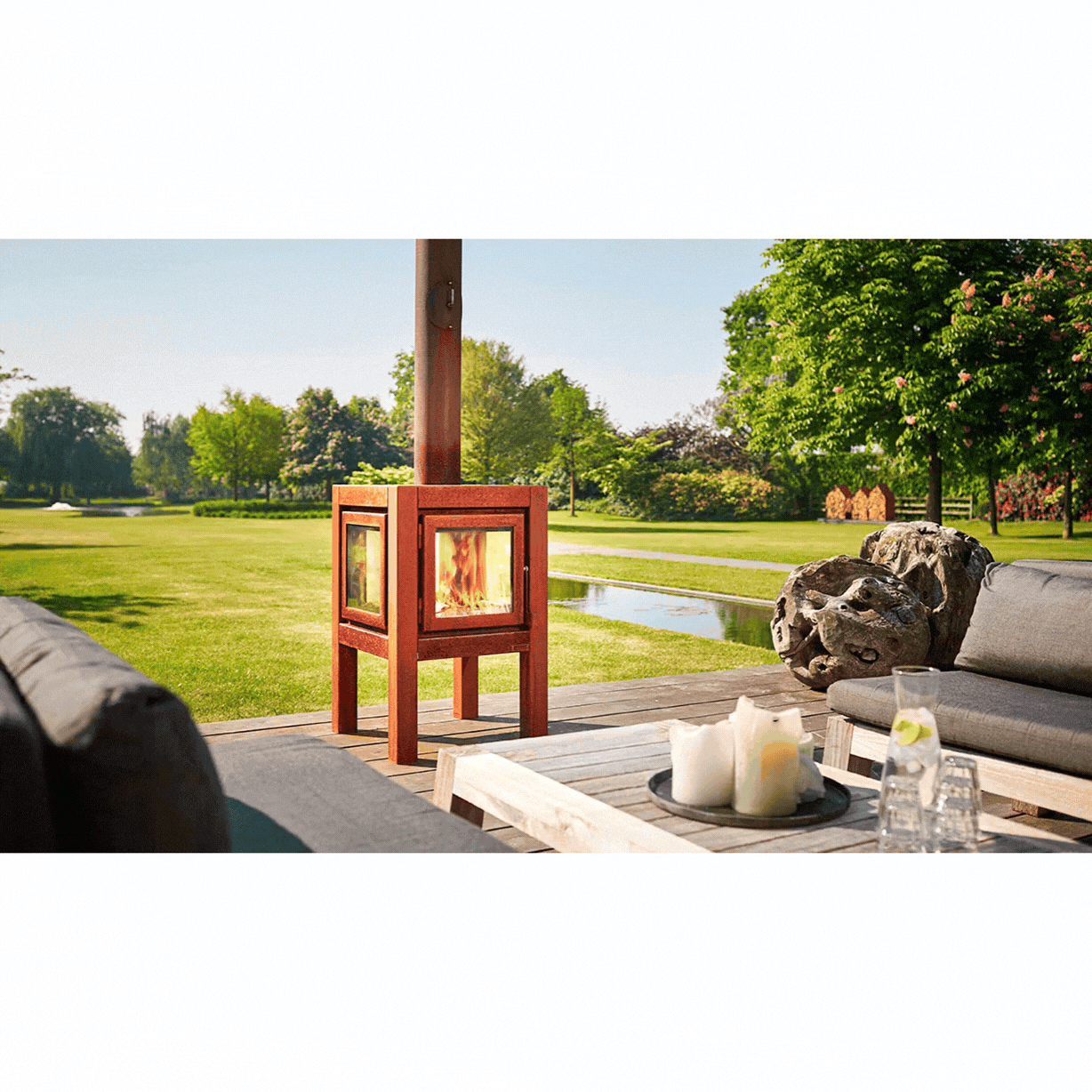 RB73 Quaruba L MOBILE 4-Sided Glass Warm Brown CorTen Steel Wood-Burning Outdoor Fireplace